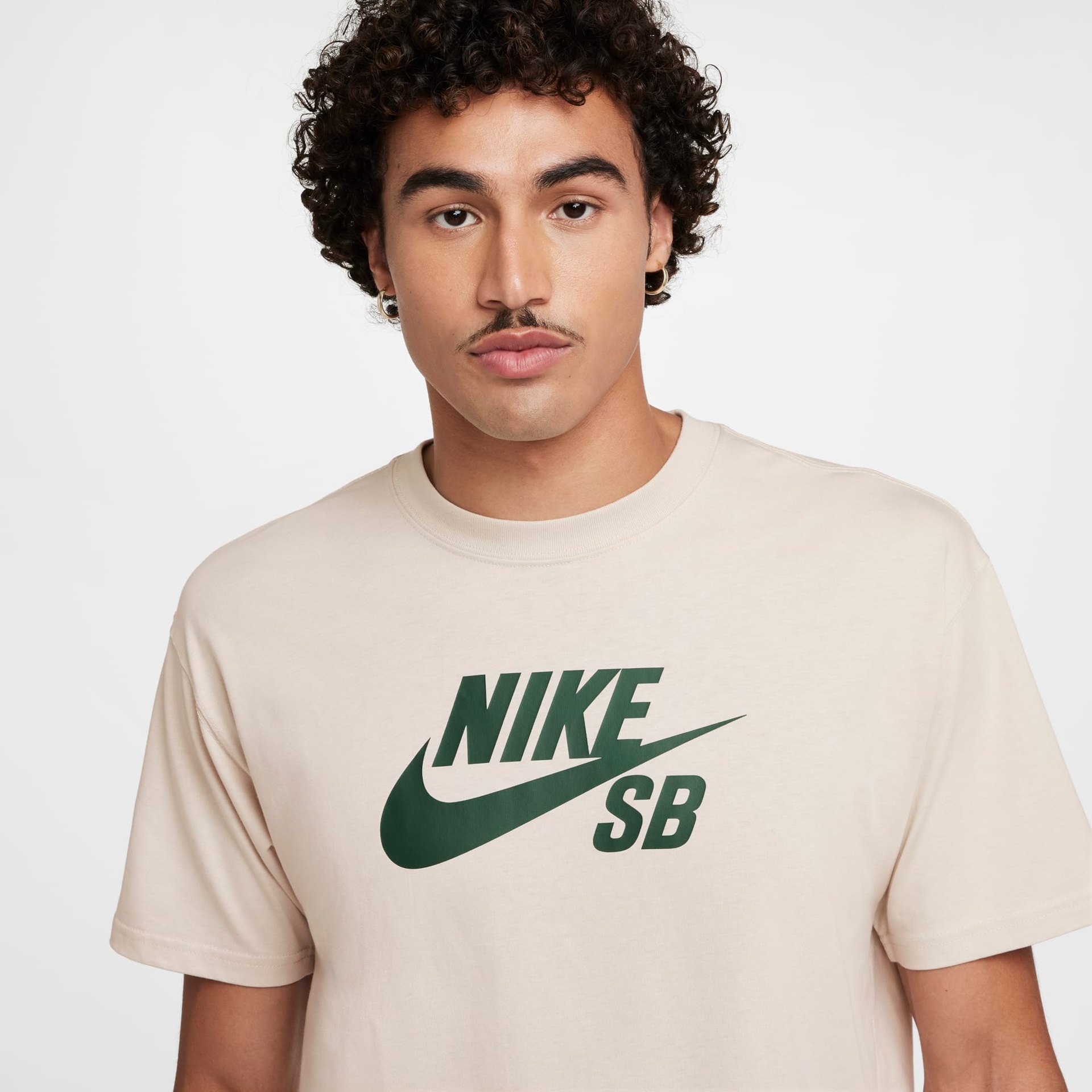 Camiseta Nike SB Masculina - Foto 3