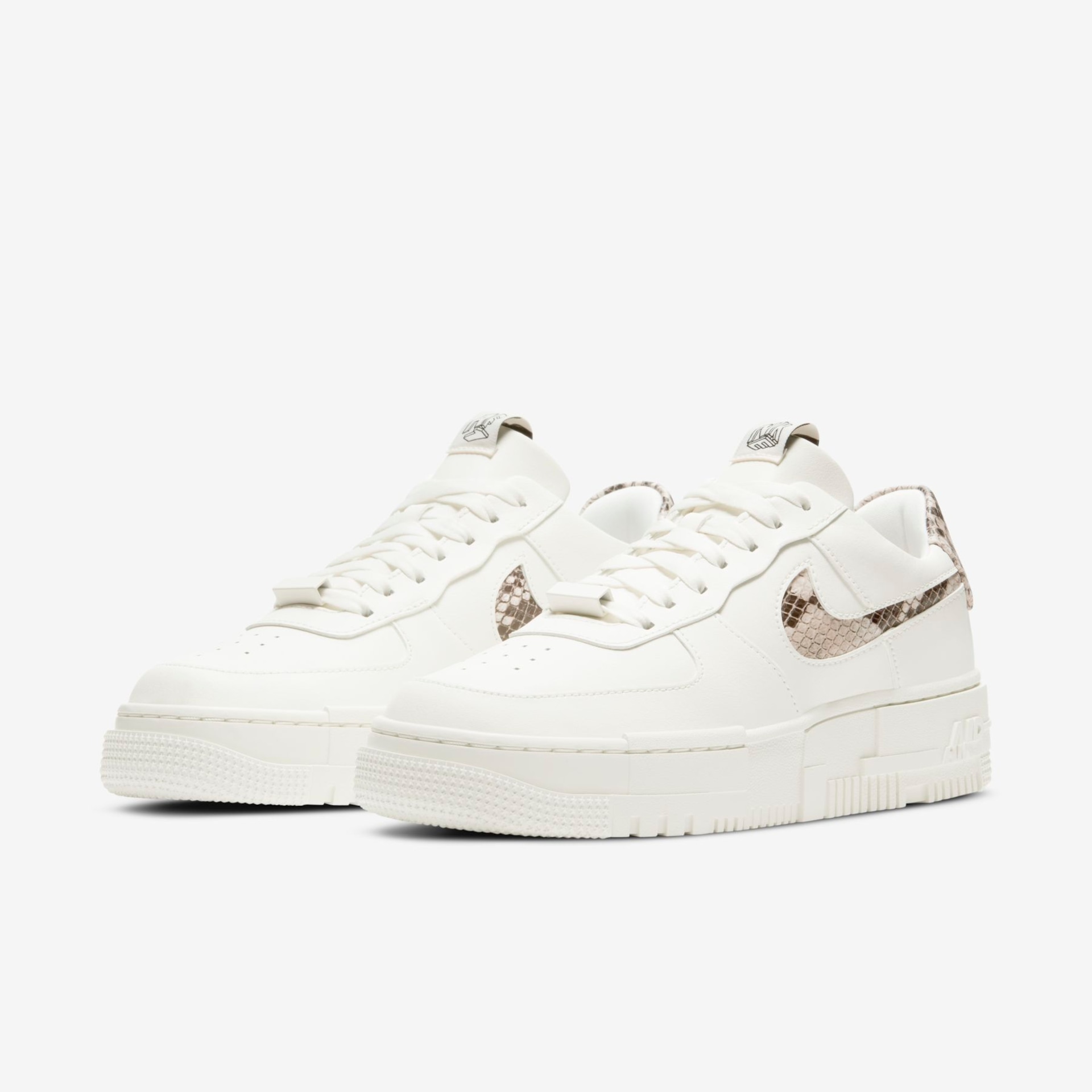 Tênis Nike AF1 Pixel Edição Especial Feminino - Foto 5