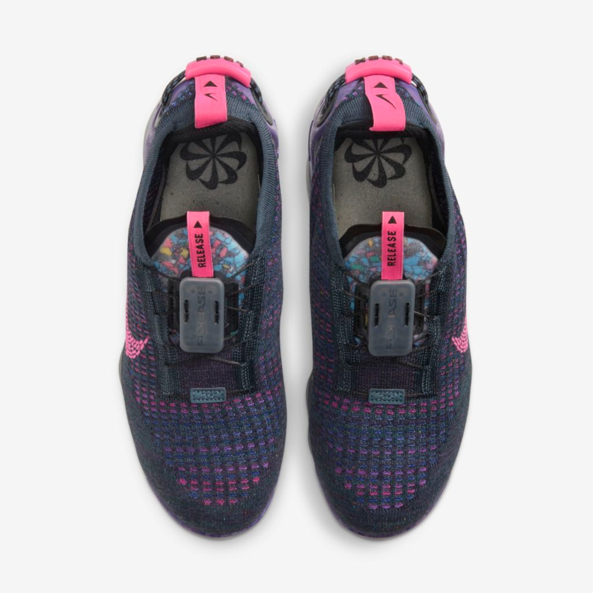 Tênis Nike Air Vapormax 2020 FlyKnit Feminino - Foto 4