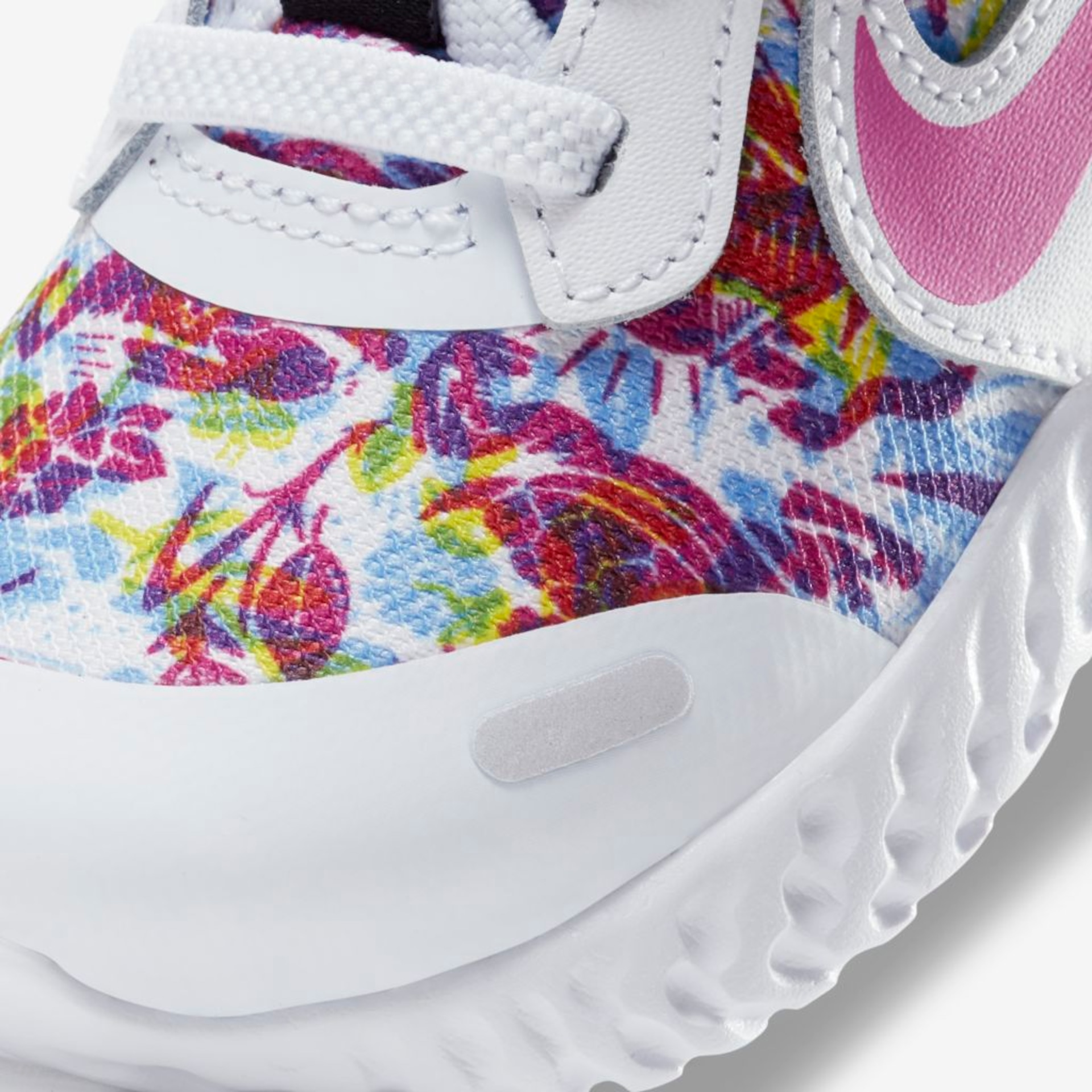 Tênis Nike Revolution 5 Fable Infantil - Foto 7