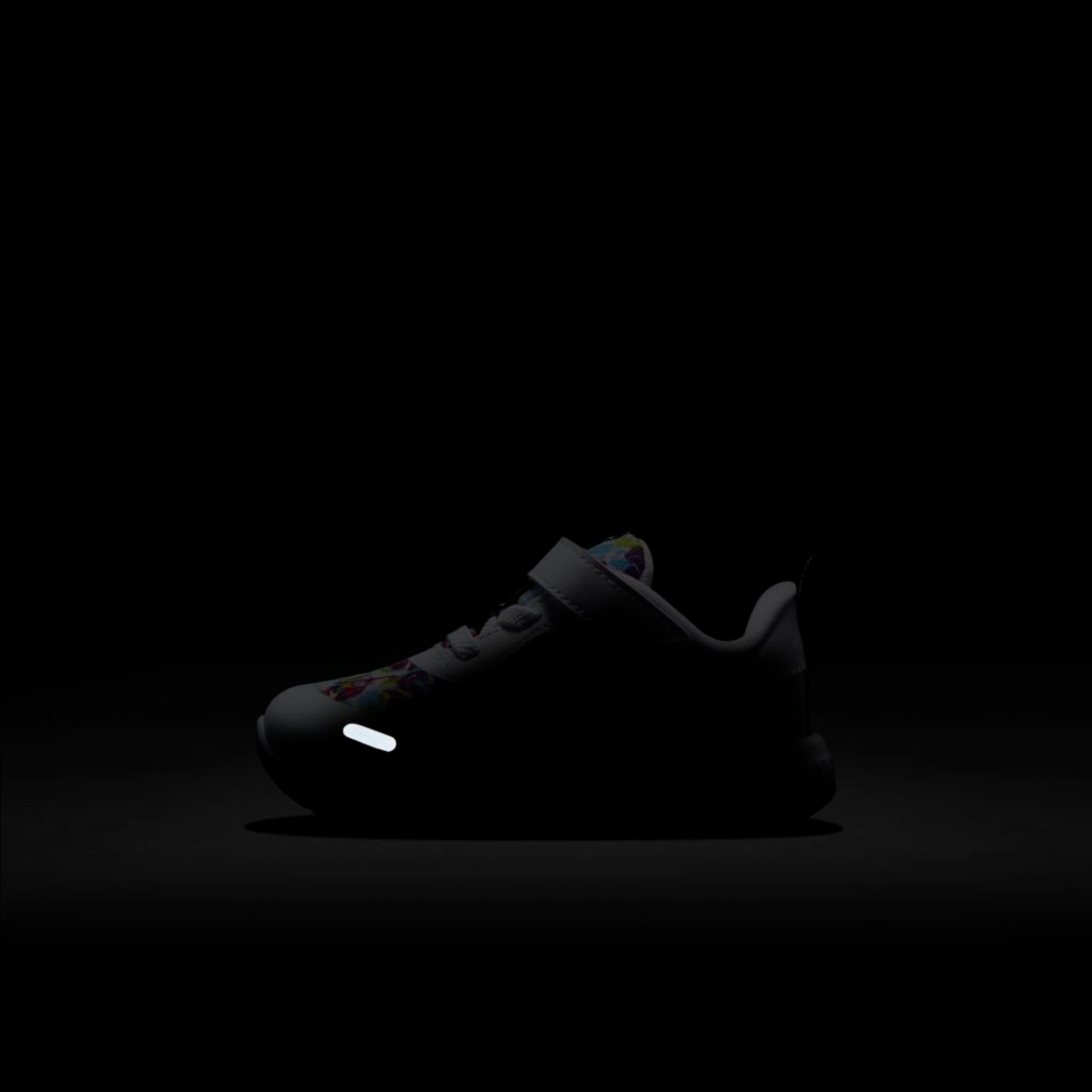 Tênis Nike Revolution 5 Fable Infantil - Foto 8