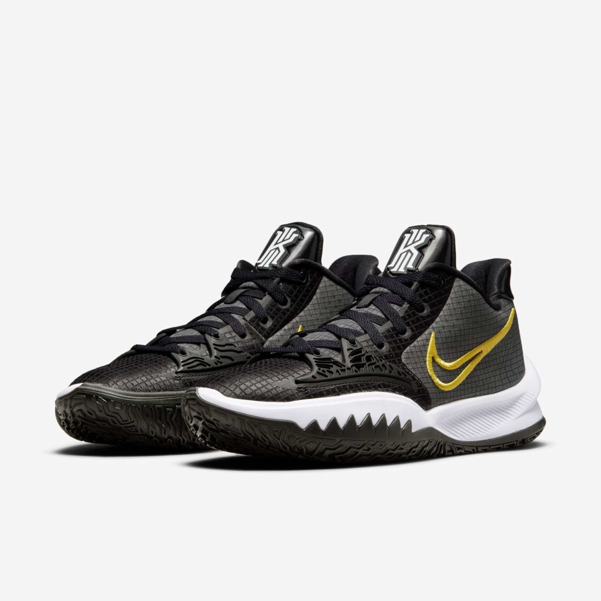 Tênis Nike Kyrie Low 4 Unissex - Foto 5