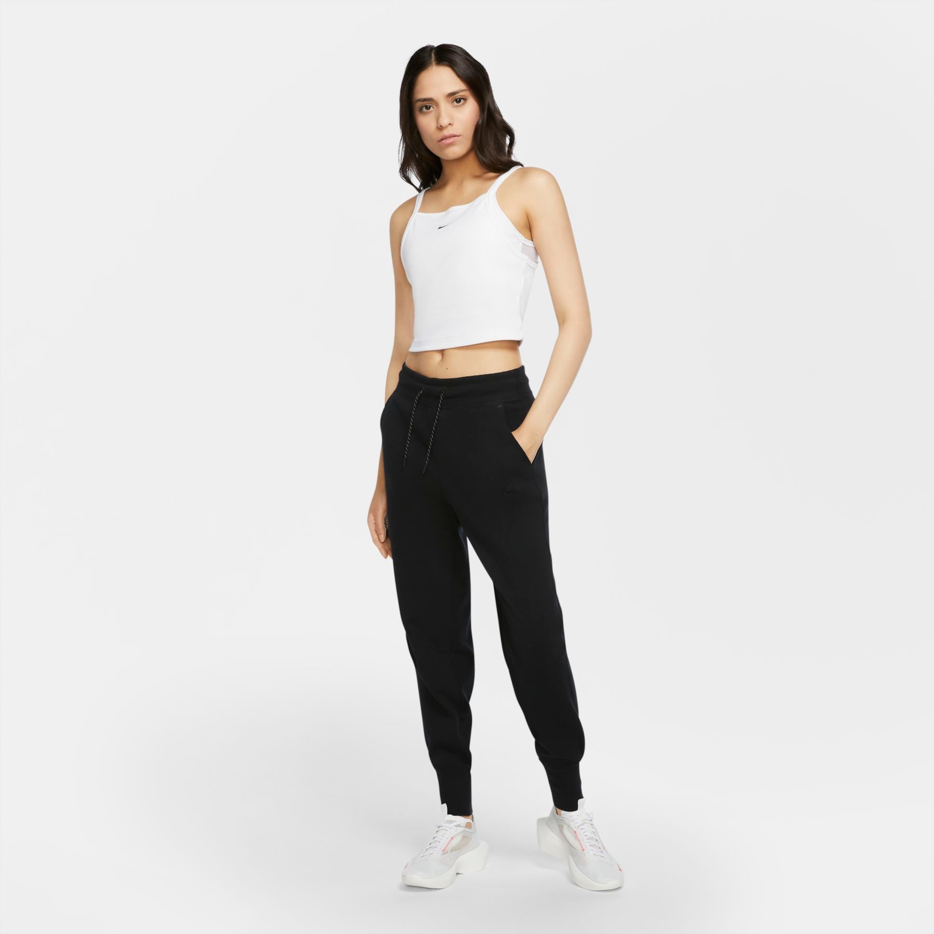 Calça Nike Sportswear Tech Fleece Feminina - Foto 5