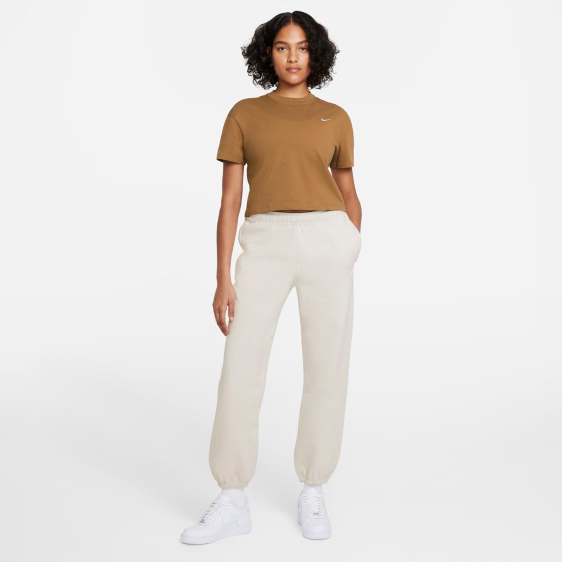 Calça Nike NRG Fleece Feminina - Foto 6