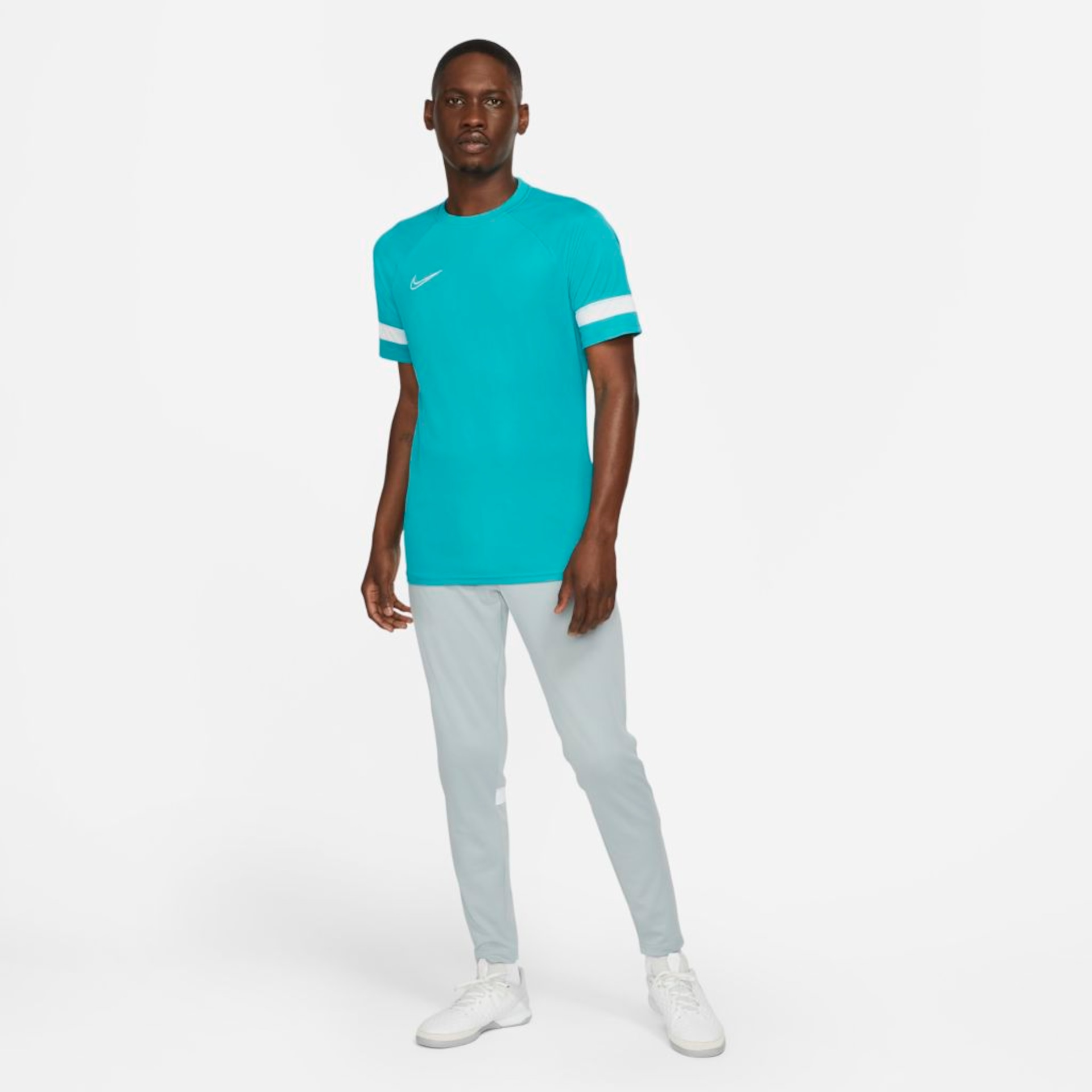 Camiseta Nike Dri-FIT Academy Masculina - Foto 4