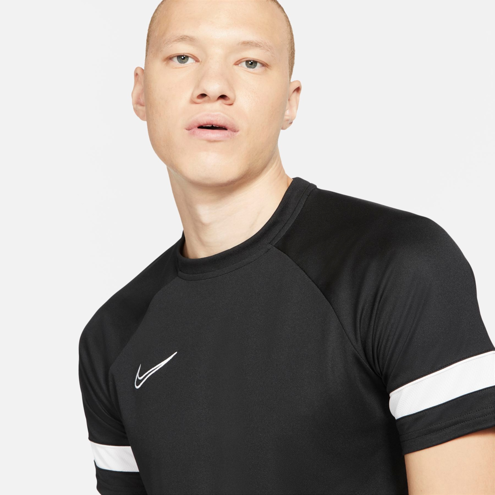 Camiseta Nike Dri-FIT Academy Masculina - Foto 3