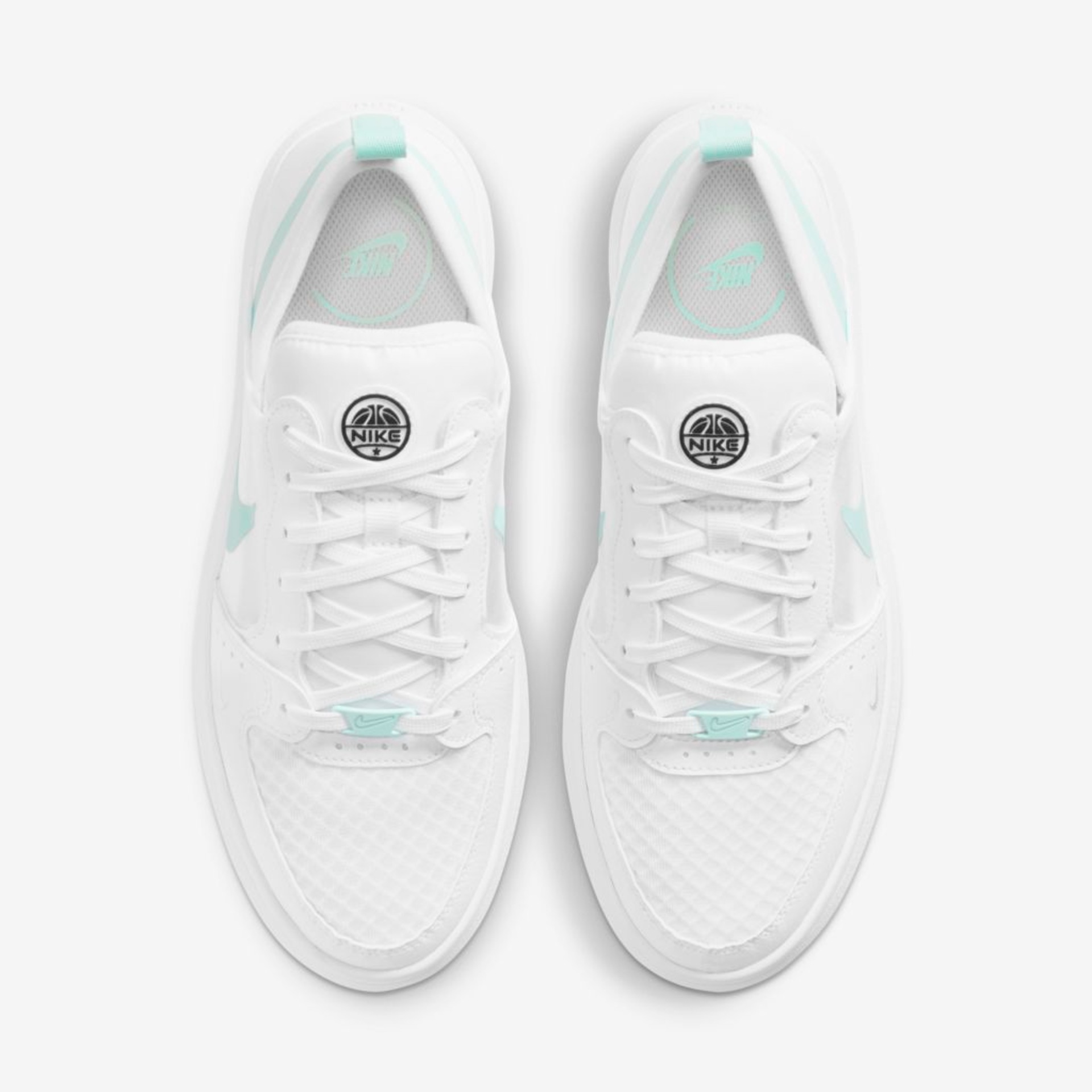 Tênis Nike Court Vision Alta Feminino - Foto 4