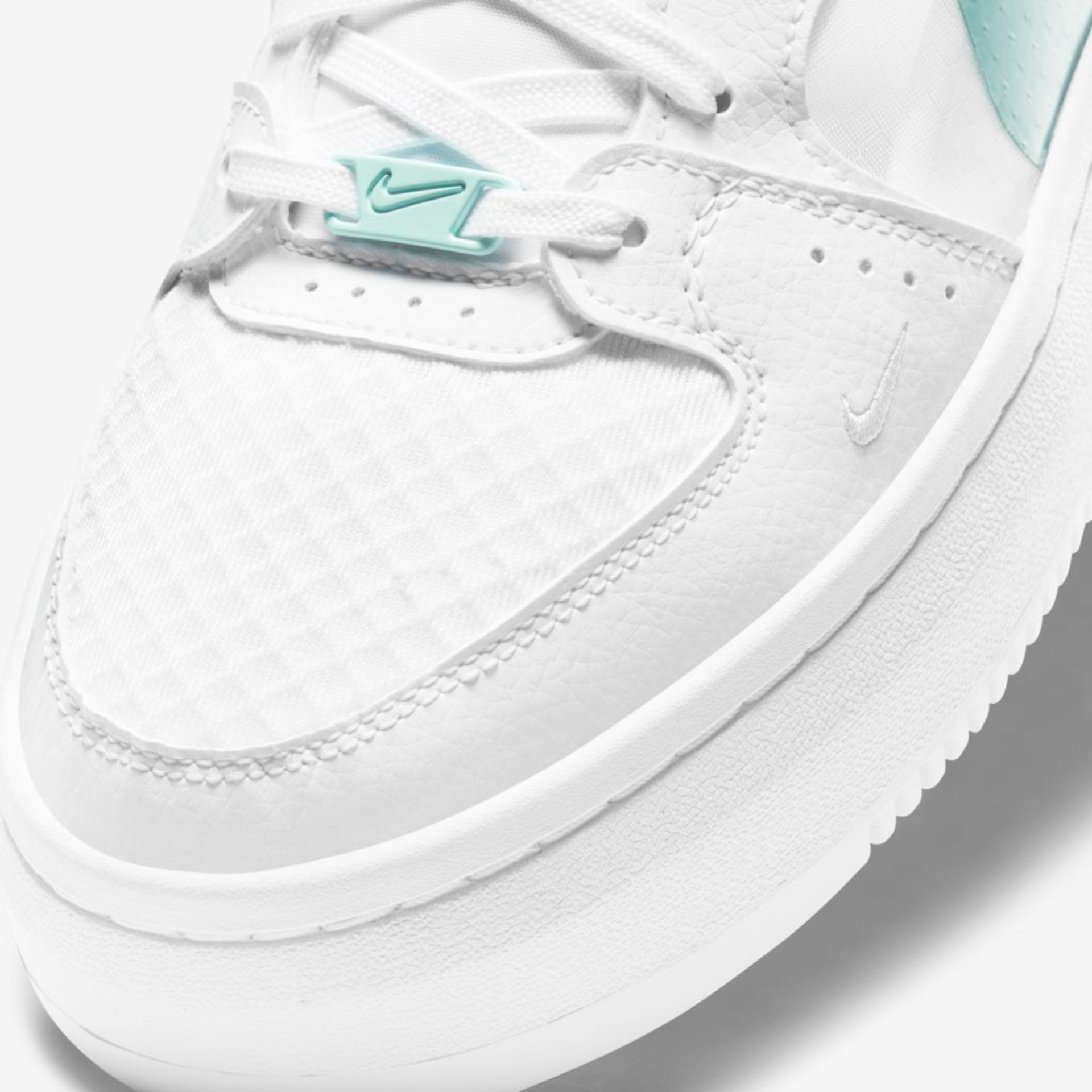 Tênis Nike Court Vision Alta Feminino - Foto 7