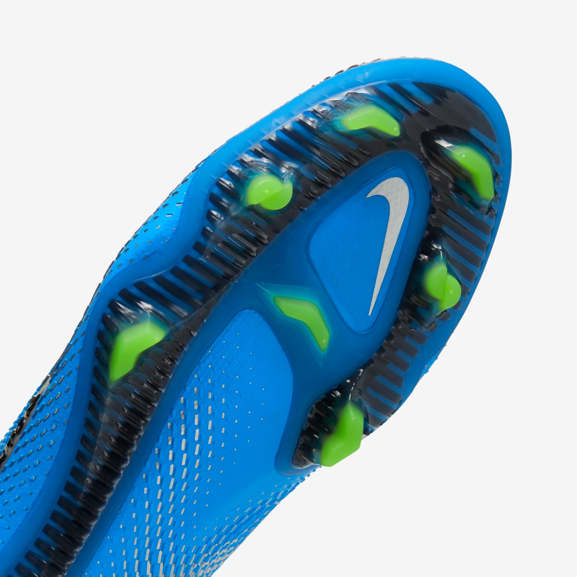 Chuteira Nike Phantom GT Elite Campo - Foto 7