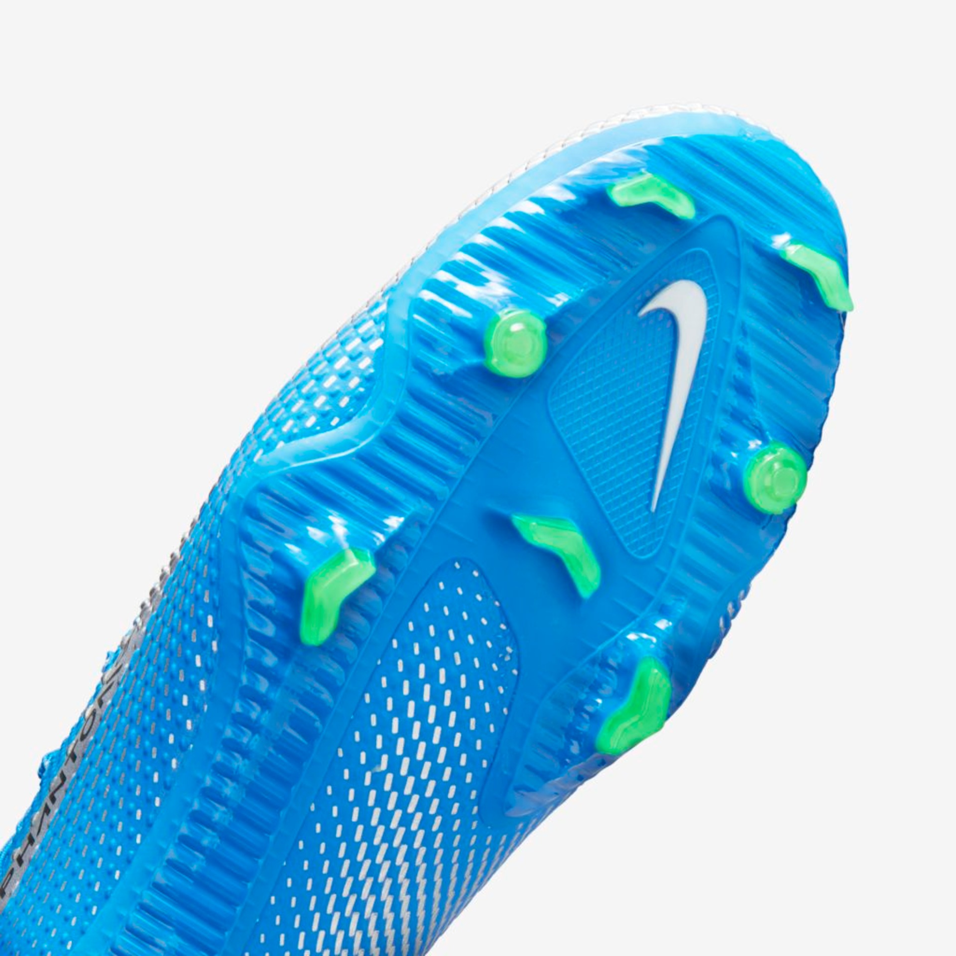 Chuteira Nike Phantom GT Pro Campo - Foto 7