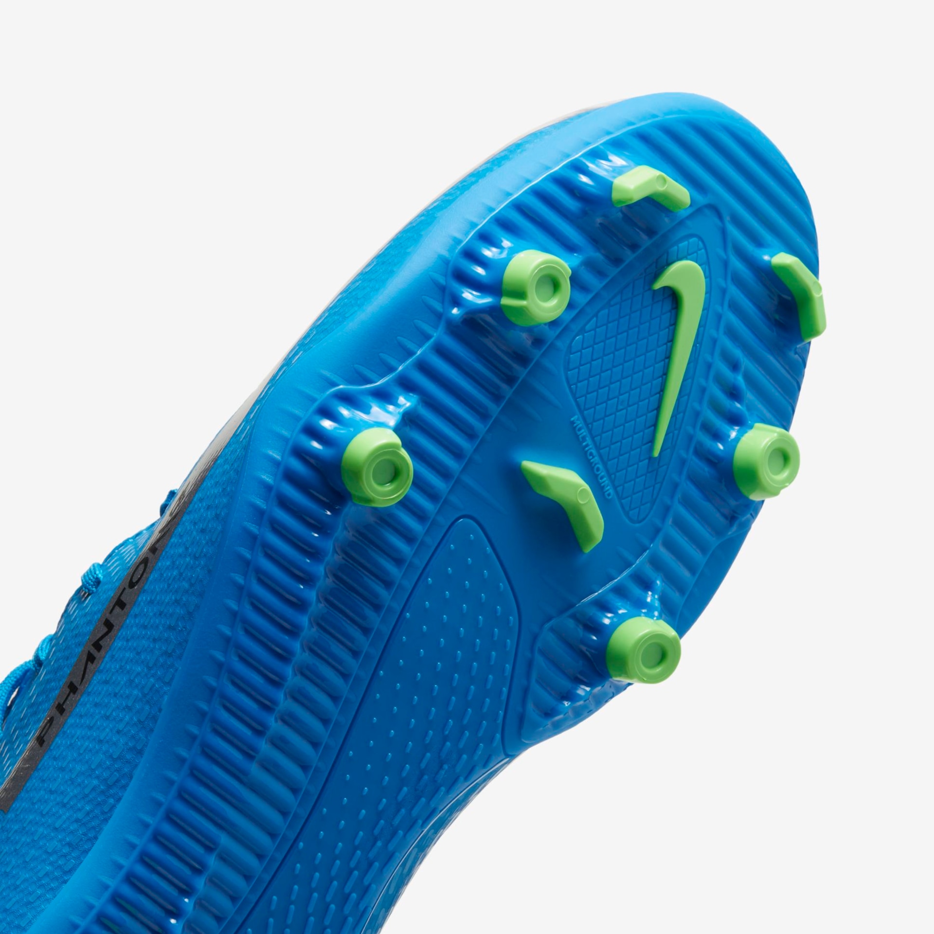 Chuteira Nike Phantom GT Club Infantil Campo - Foto 7