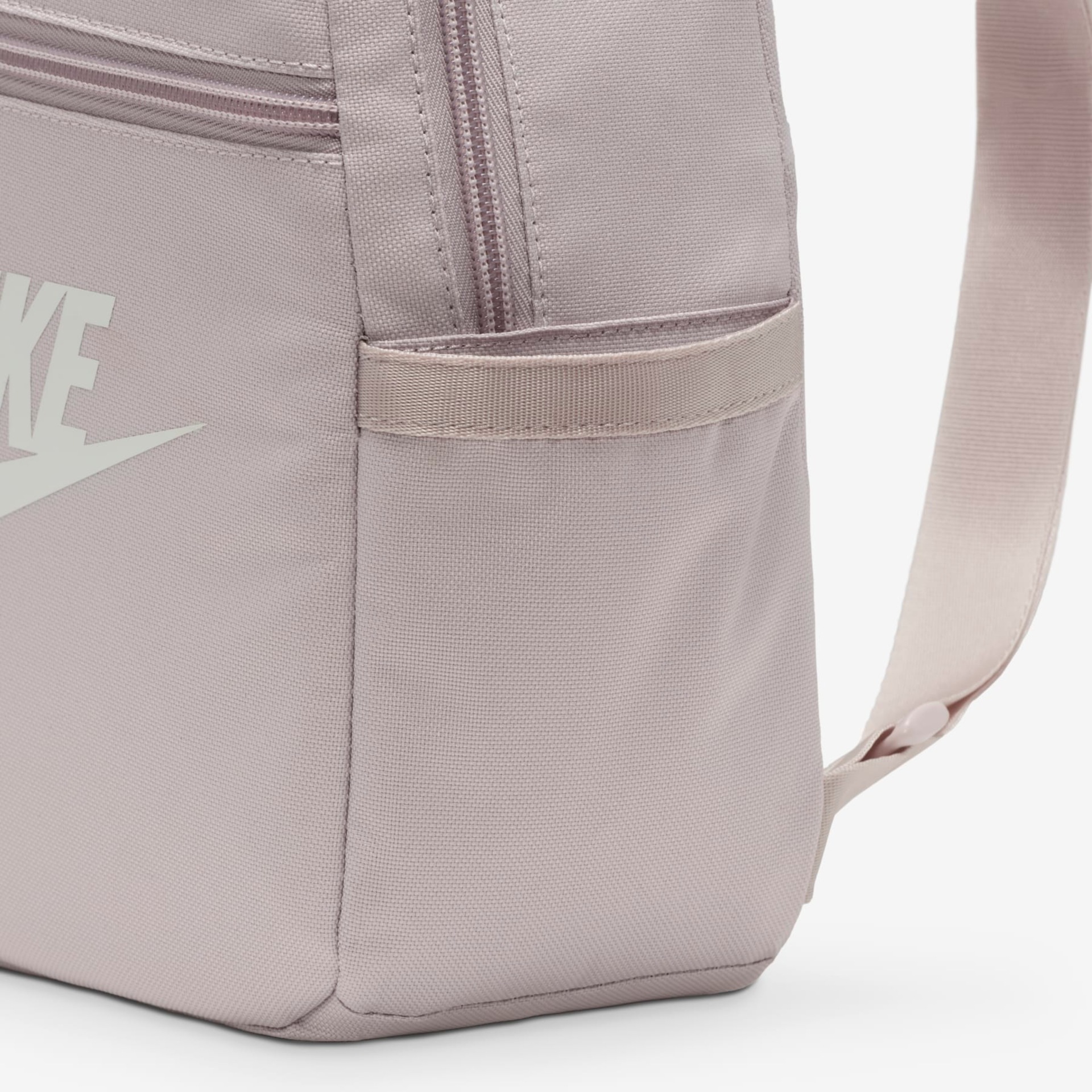 Mochila Nike Sportswear Futura 365 Feminina - Foto 7