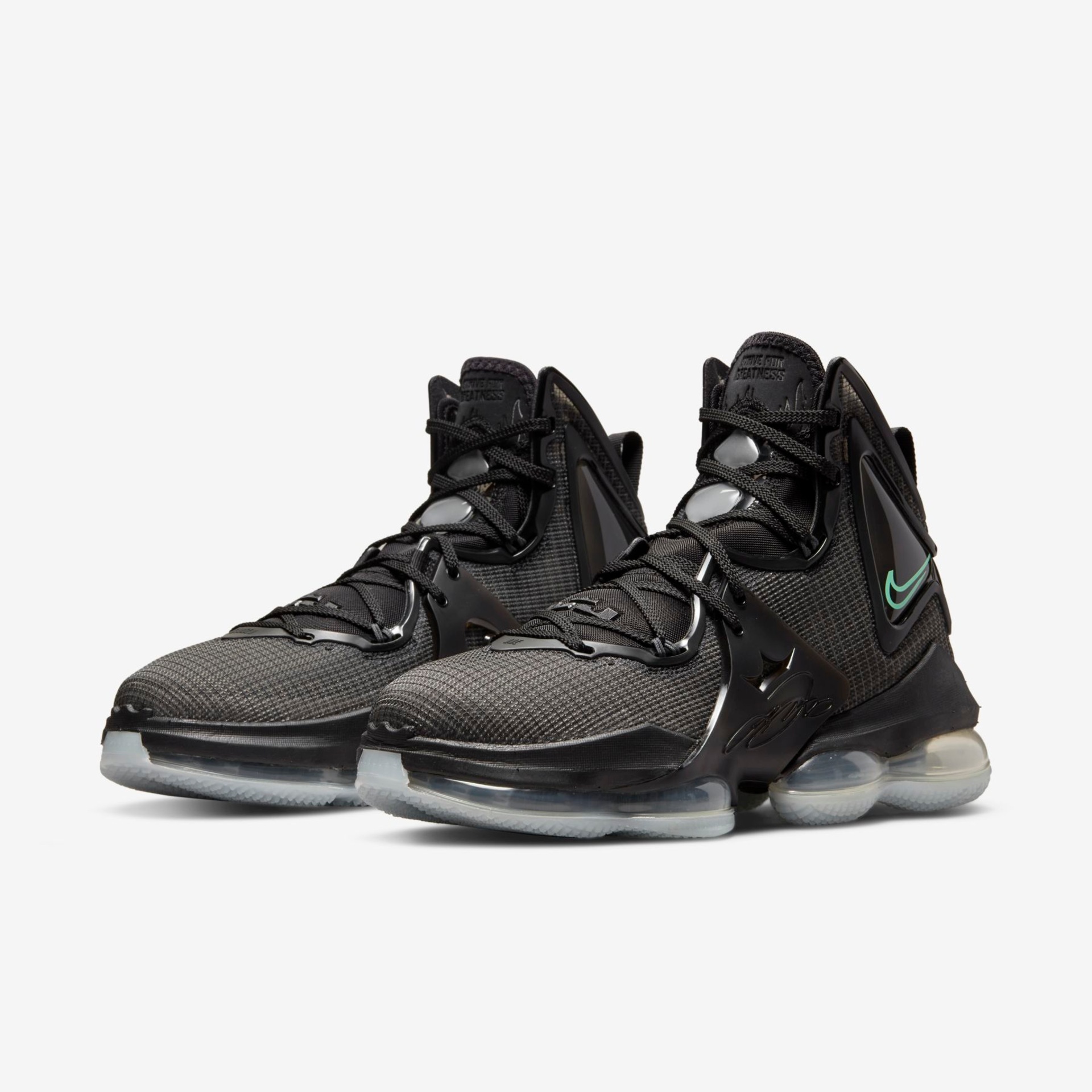 Tênis Nike LeBron XIX Unissex - Foto 5