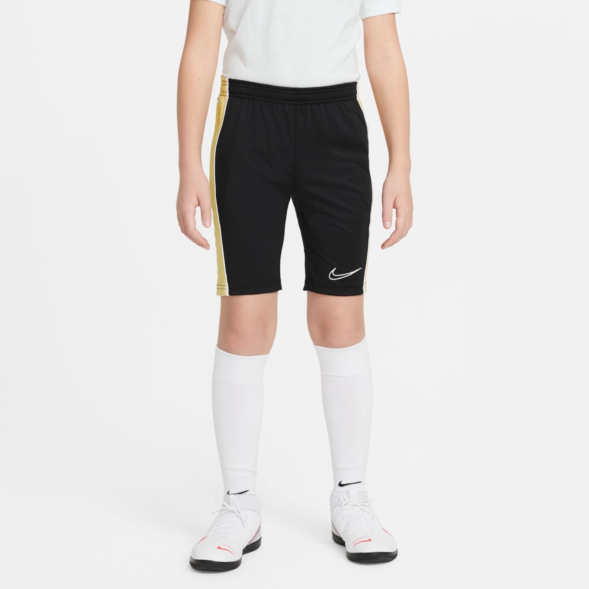 Shorts Nike Dri-FIT Academy Infantil - Foto 1
