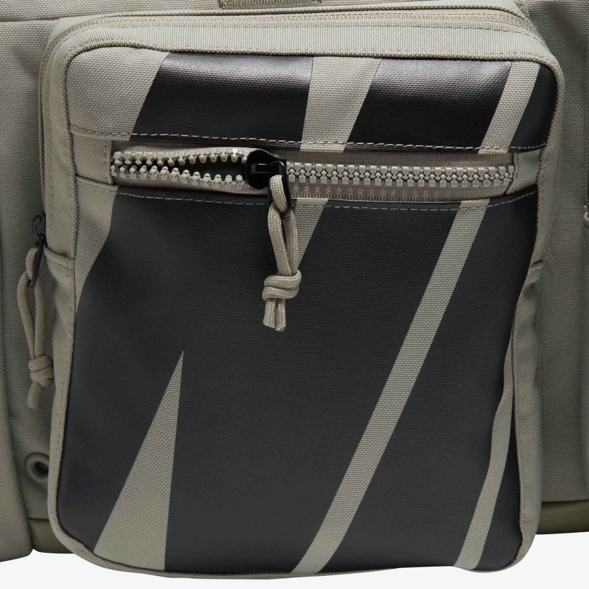 Bolsa Nike Utility Power Unissex - Foto 8