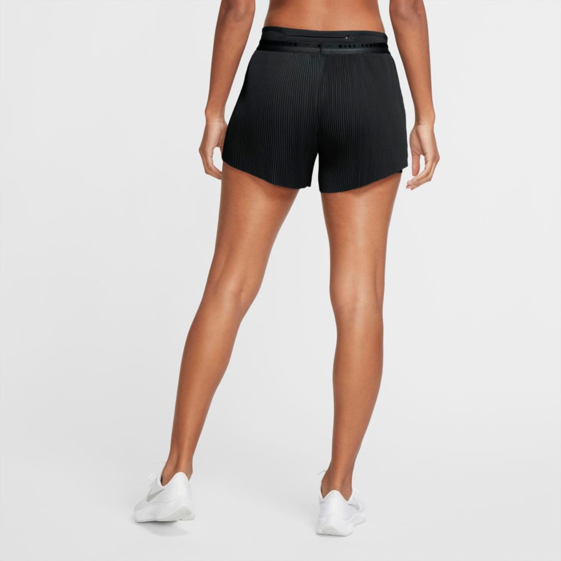 Shorts Nike Run Division Feminino - Foto 2