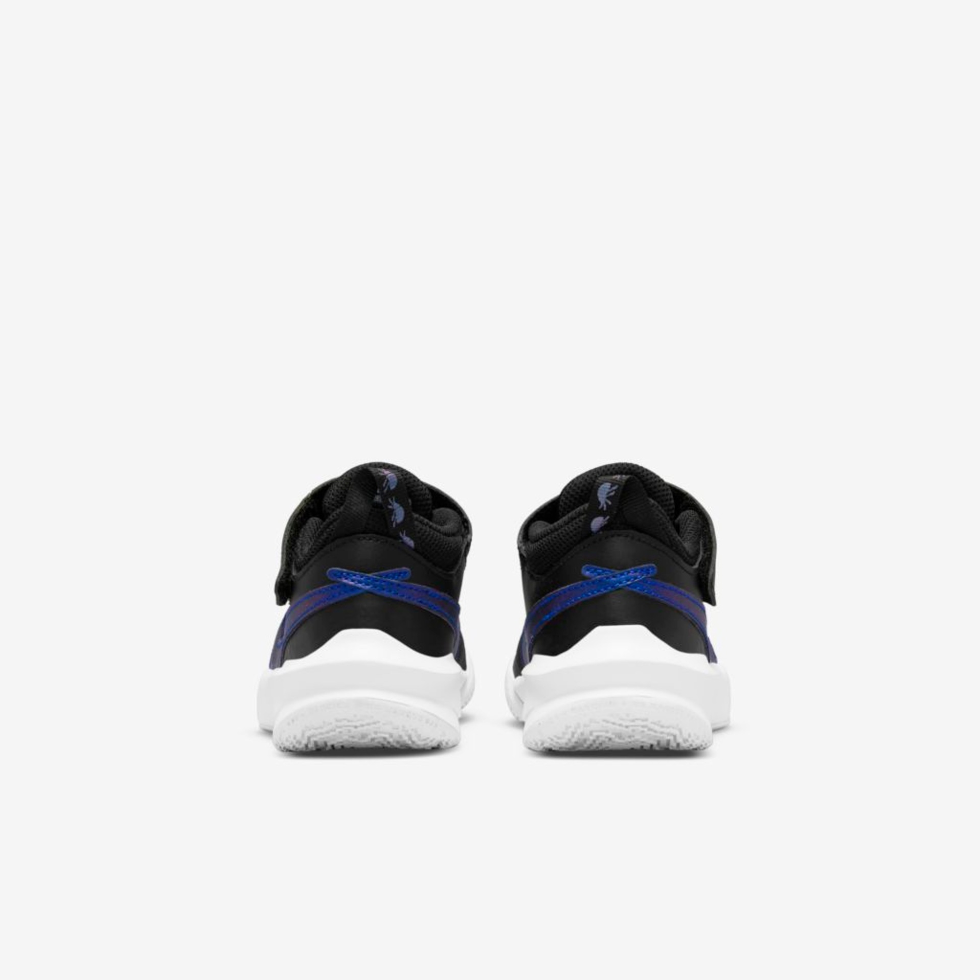 Tênis Nike Team Hustle D 10 Edição Especial Infantil - Foto 6