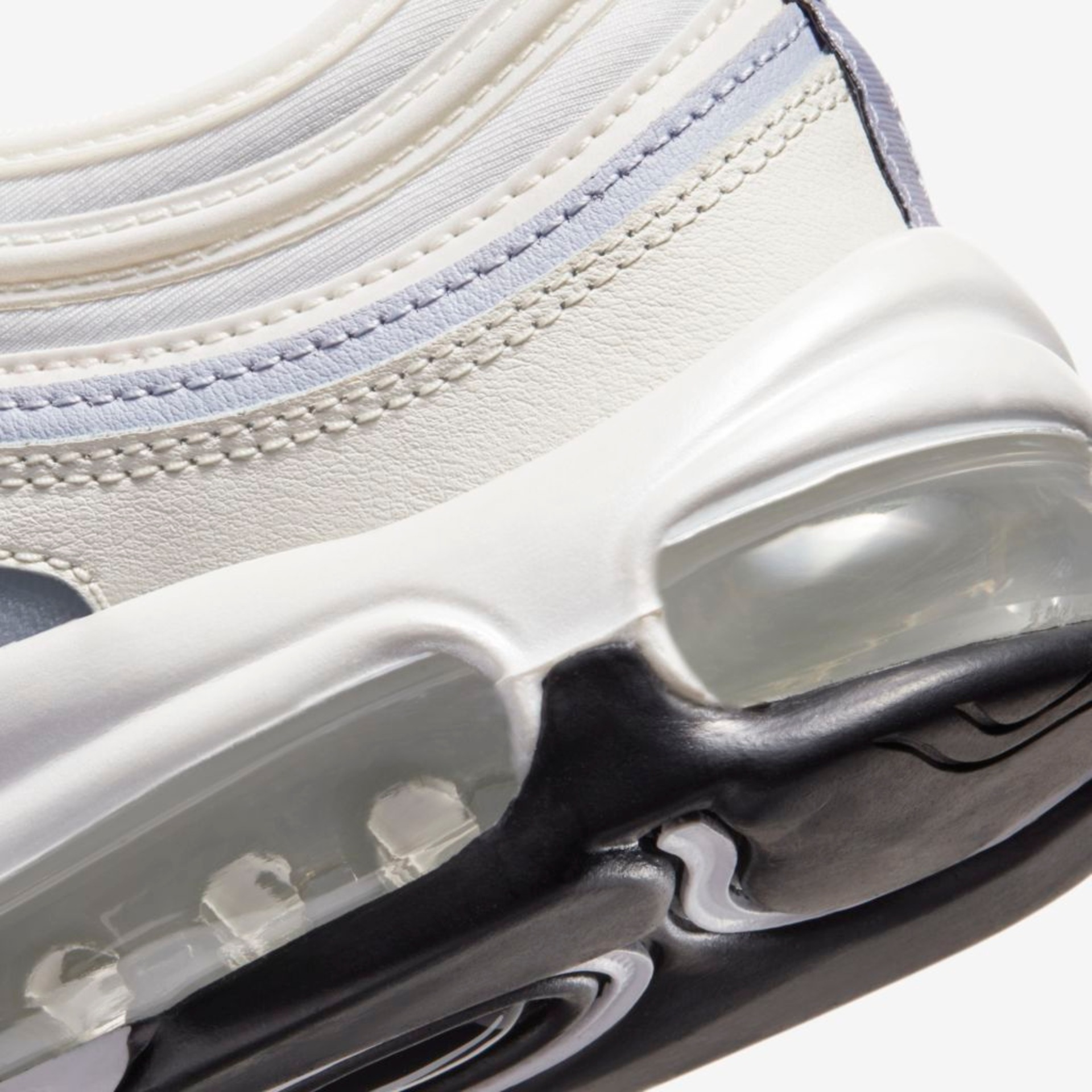 Tênis Nike Air Max 97 Essential Feminino - Foto 8