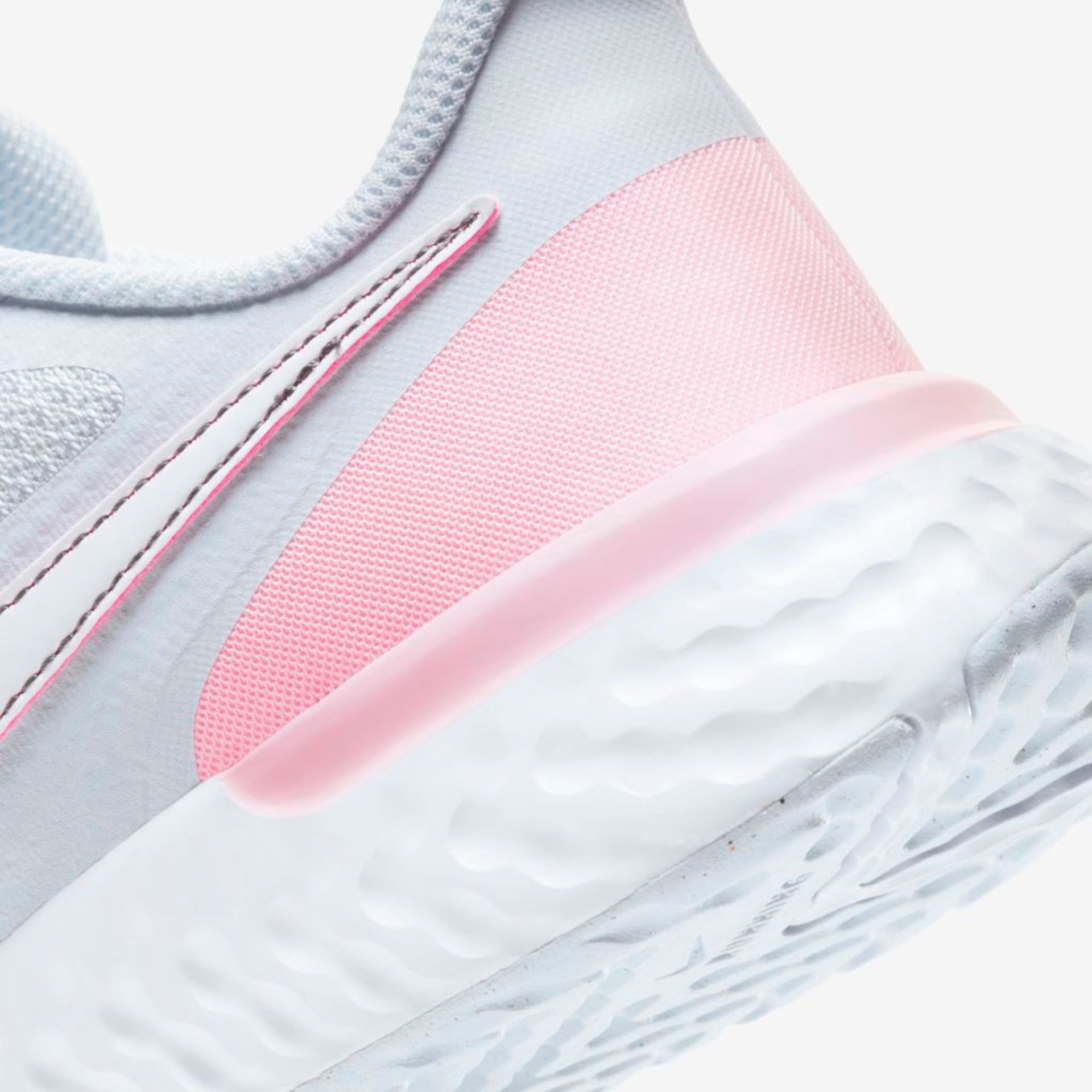 Tênis Nike Revolution 5 Feminino - Foto 8