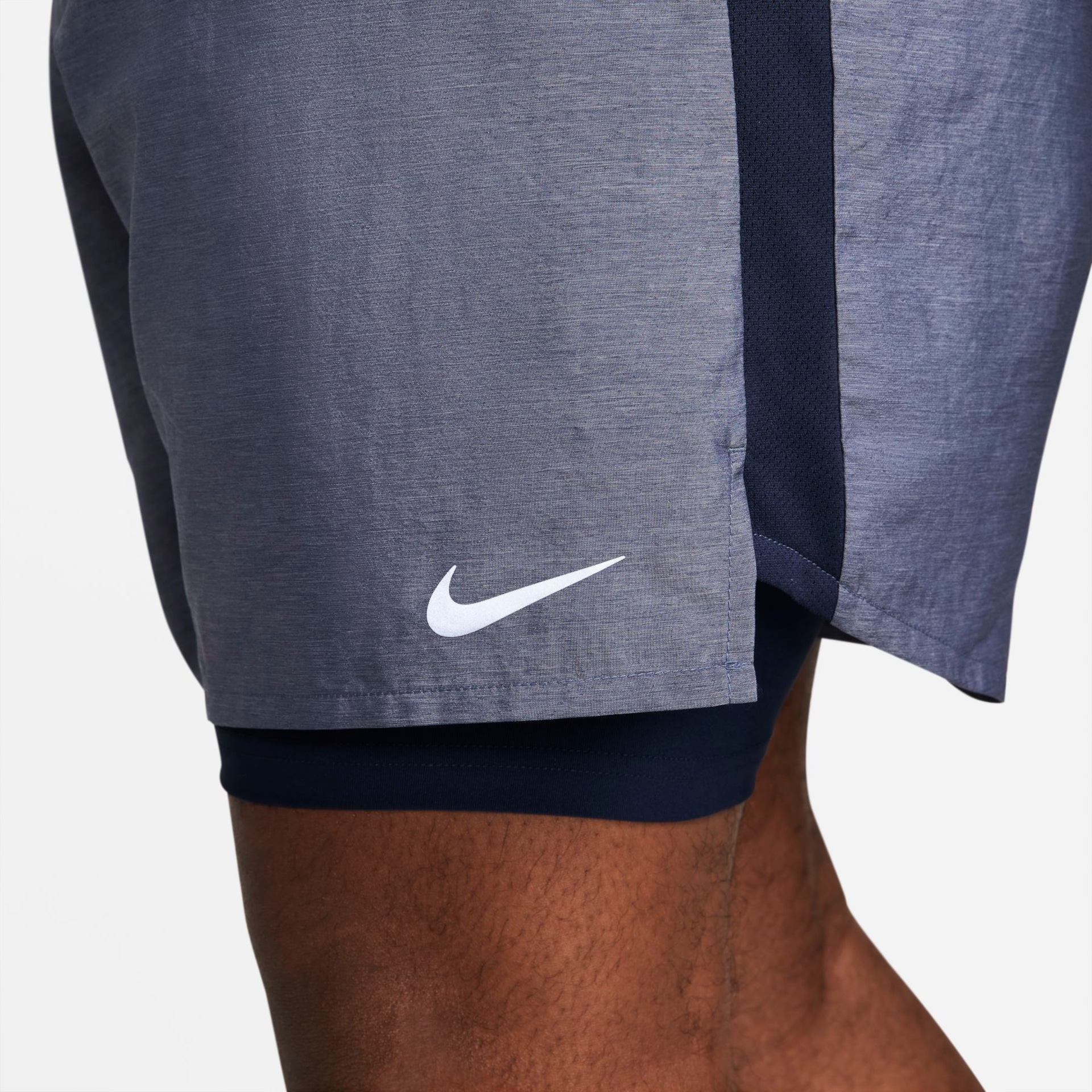 Shorts Nike Challenger Masculino - Foto 13
