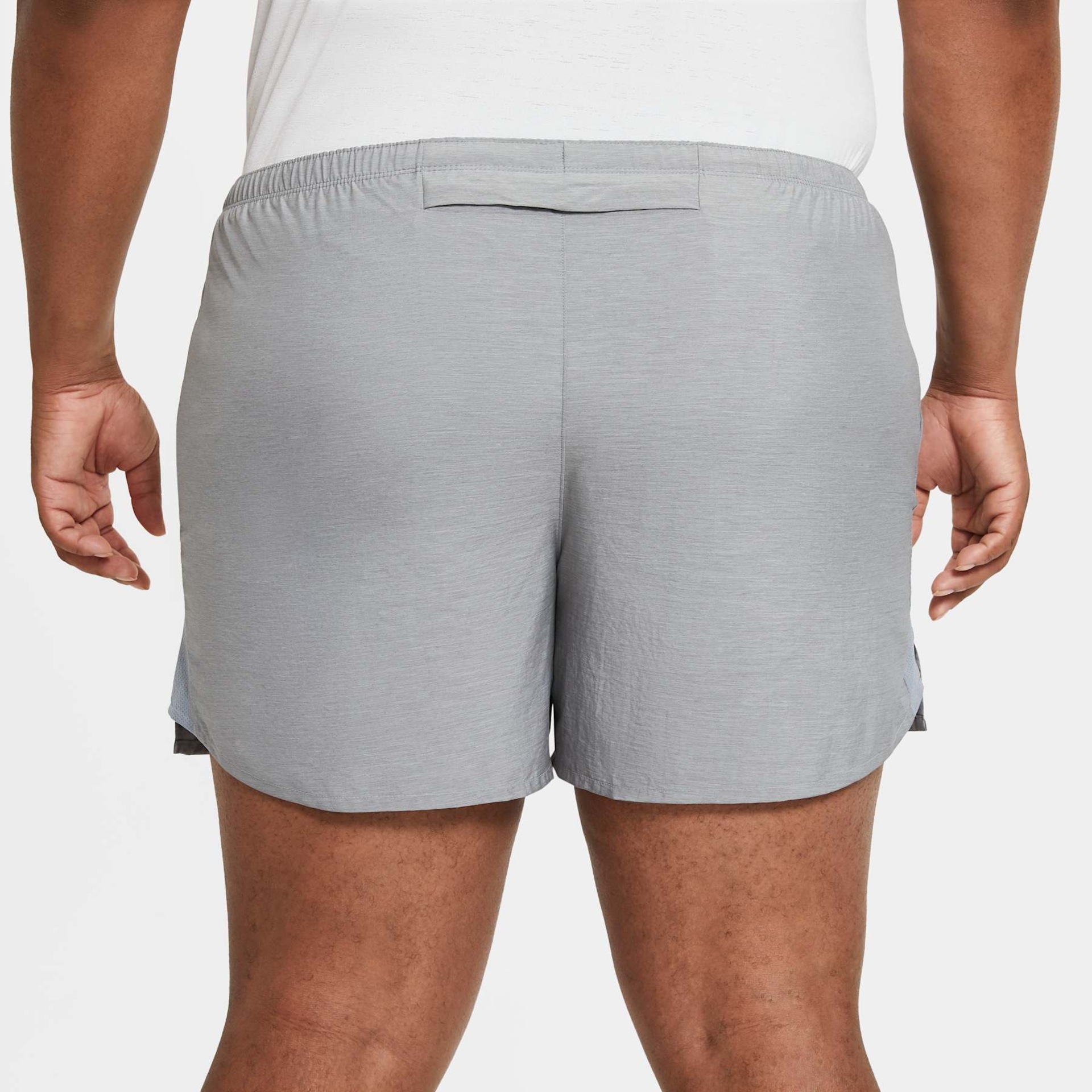 Shorts Nike Dri-FIT Challenger Masculino - Foto 4