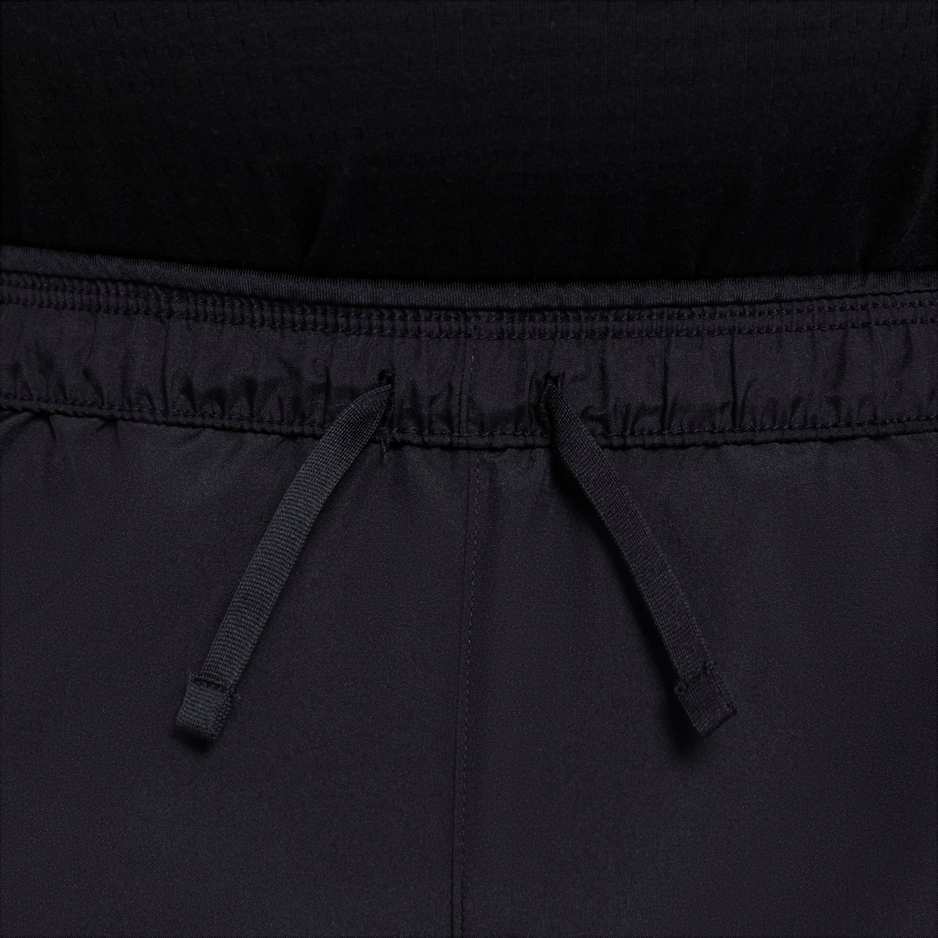 Shorts Nike Dri-FIT Challenger Masculino - Foto 14