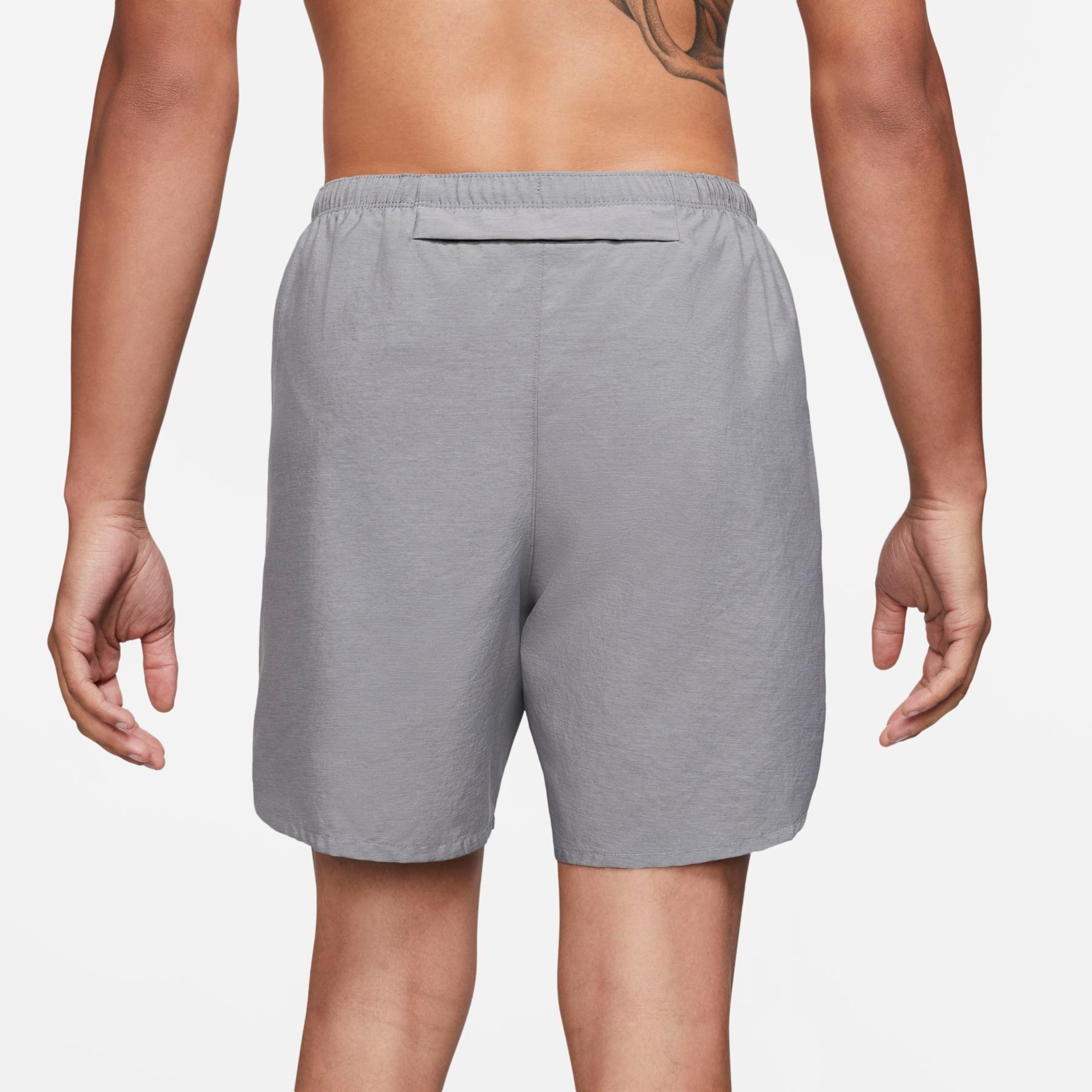 Shorts Nike Dri-FIT Challenger Masculino - Foto 3