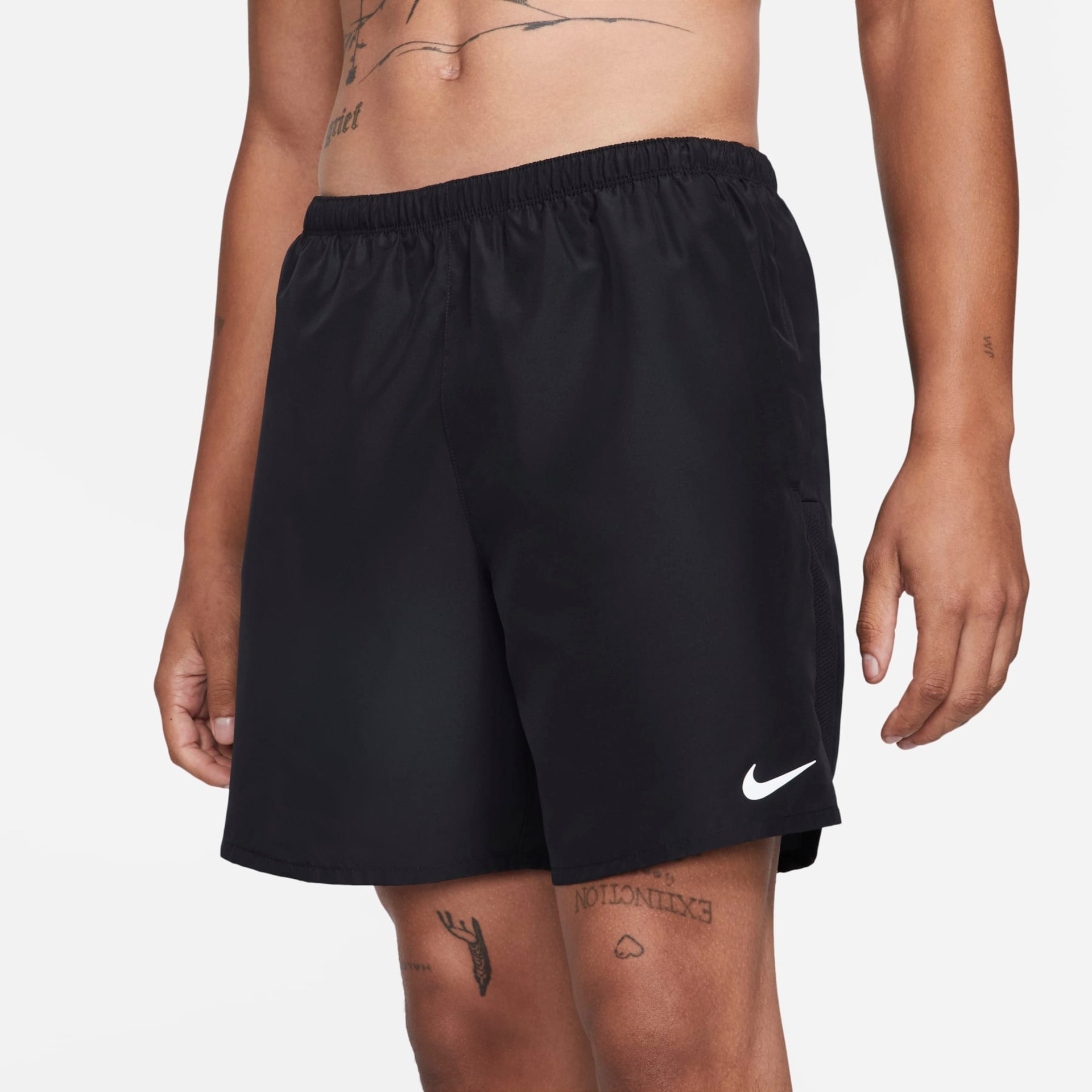 Shorts Nike Dri-FIT Challenger Masculino - Foto 2