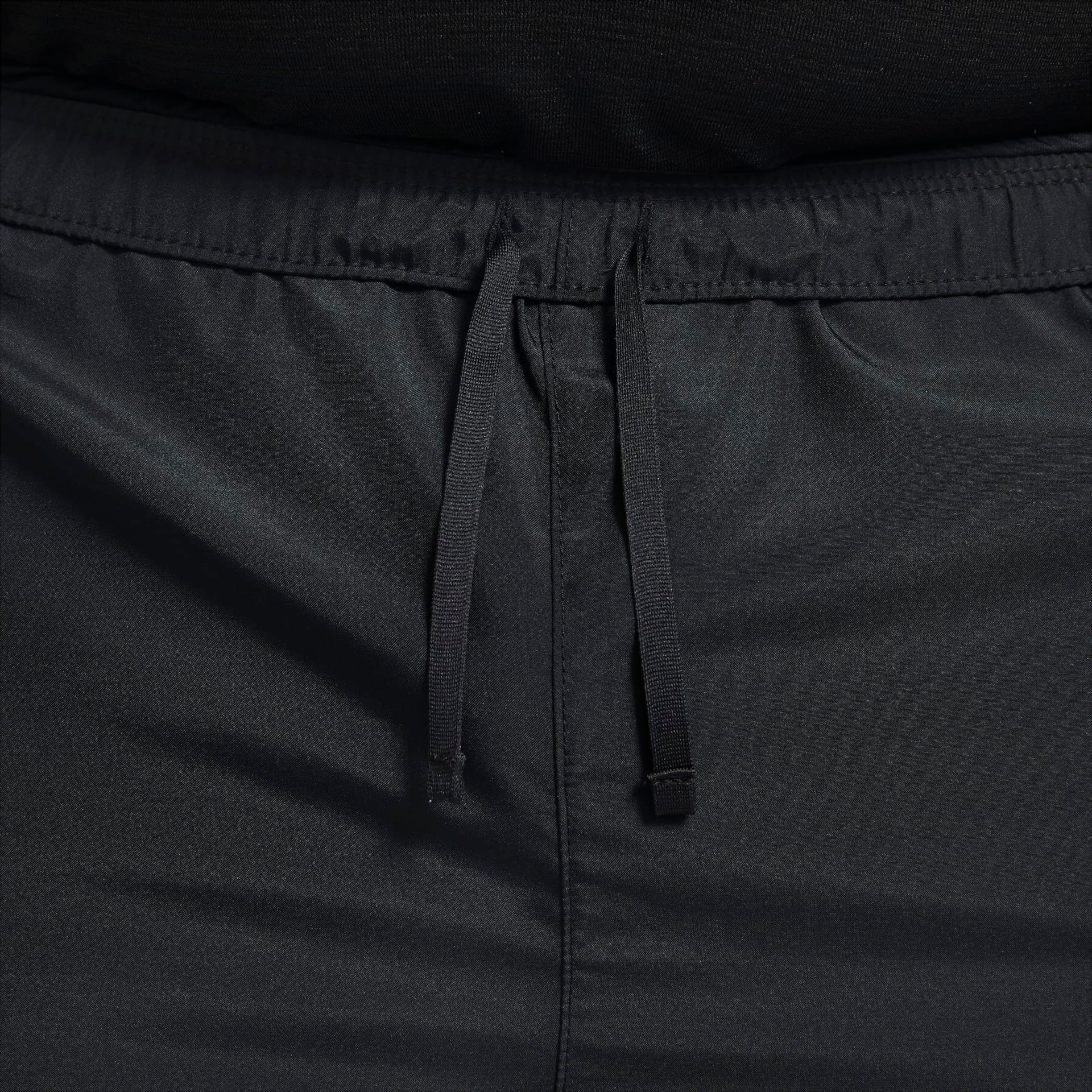 Shorts Nike Dri-FIT Challenger Masculino - Foto 13