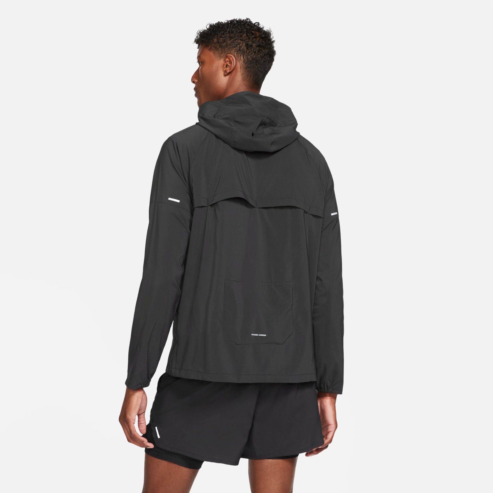 Jaqueta Nike Repel UV Windrunner Masculina - Foto 2