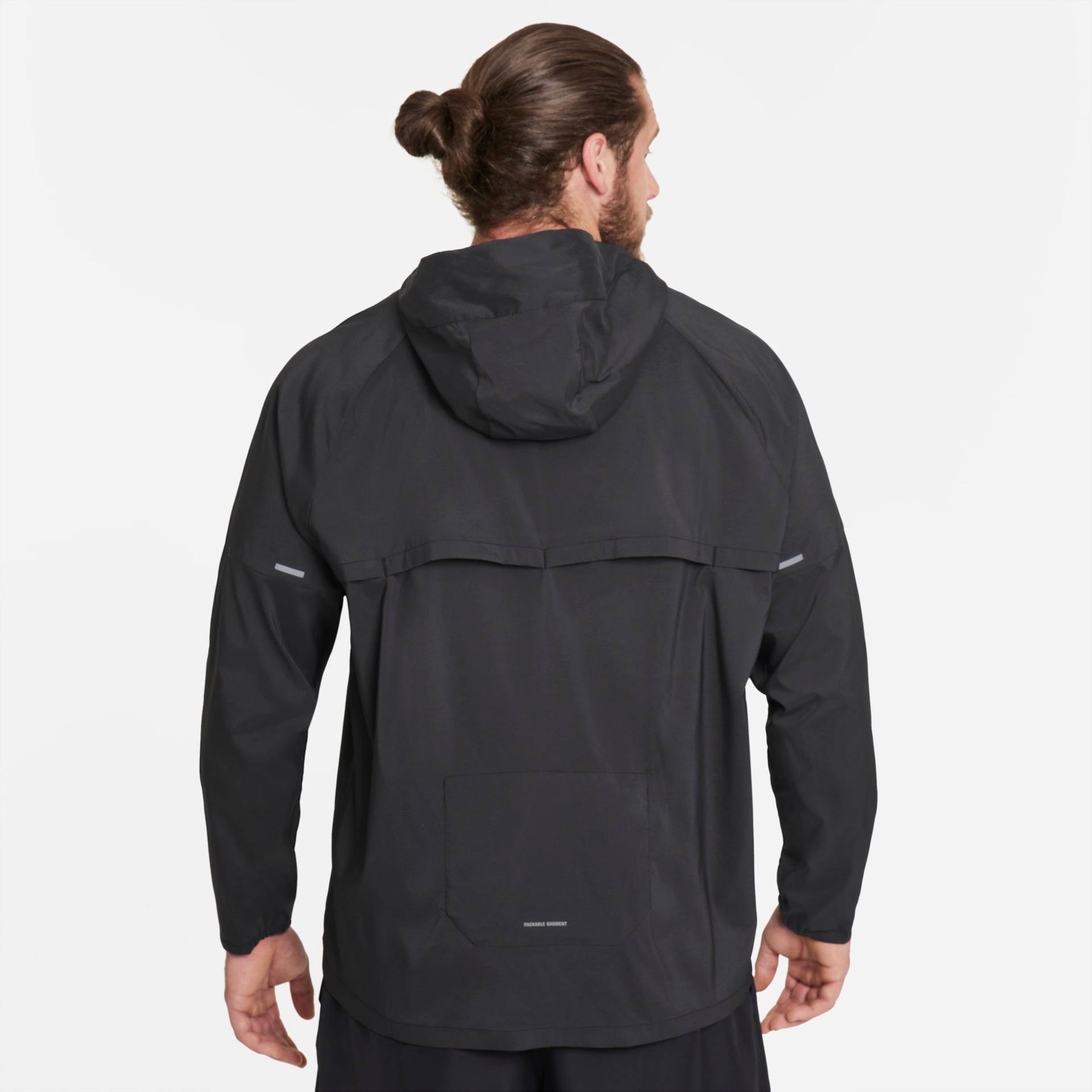 Jaqueta Nike Repel UV Windrunner Masculina - Foto 13
