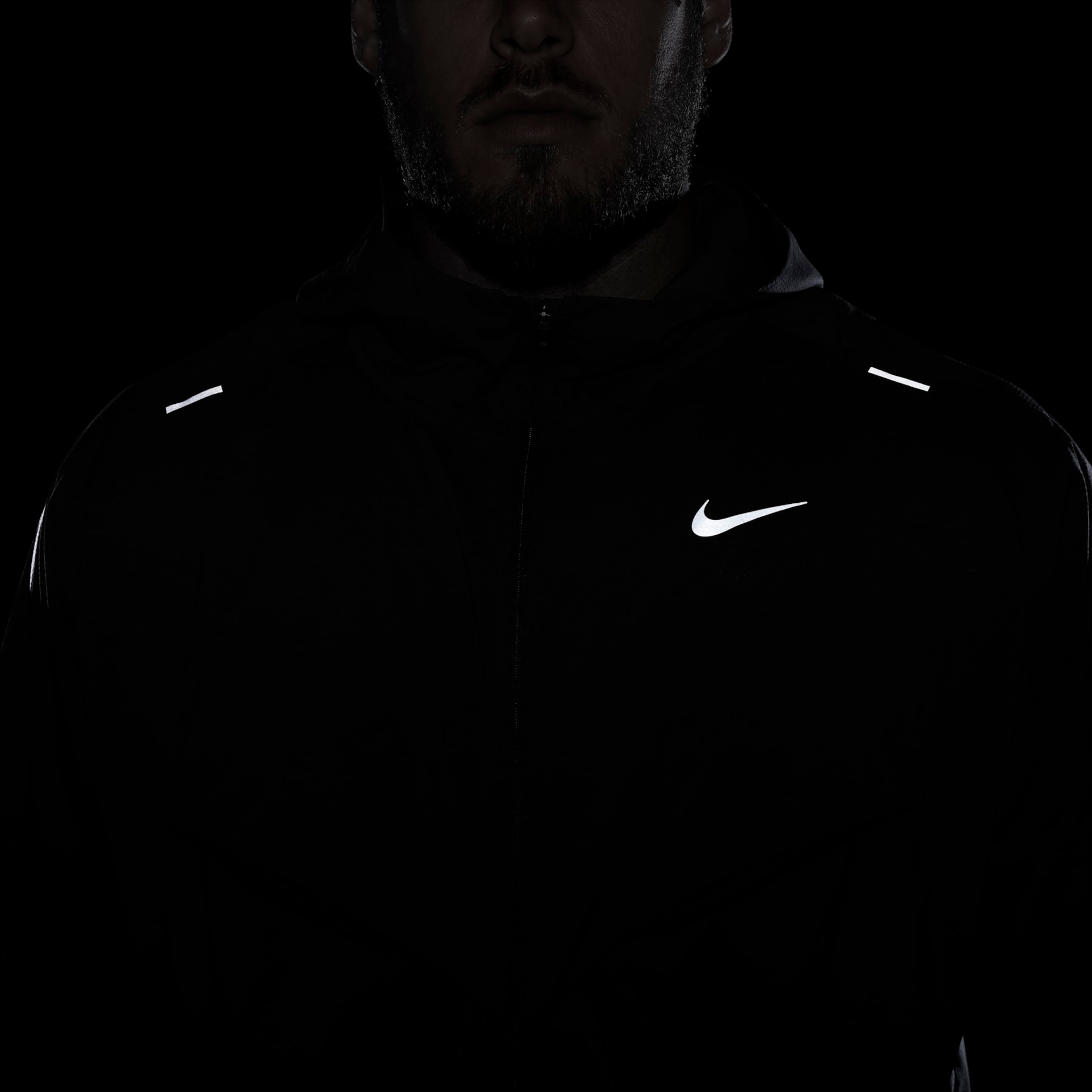 Jaqueta Nike Repel UV Windrunner Masculina - Foto 21