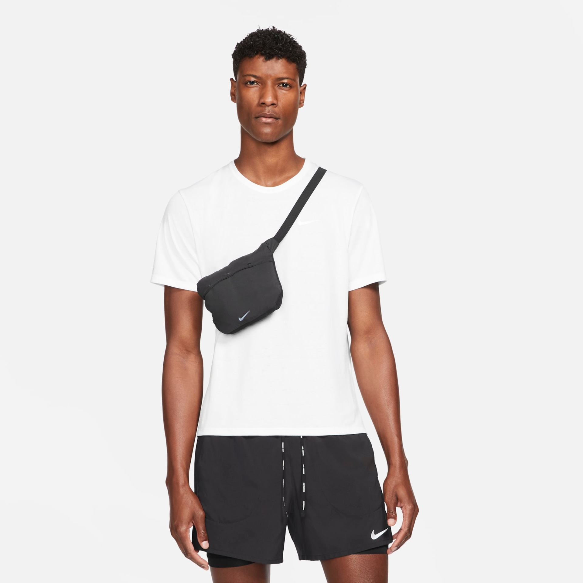 Jaqueta Nike Repel UV Windrunner Masculina - Foto 8