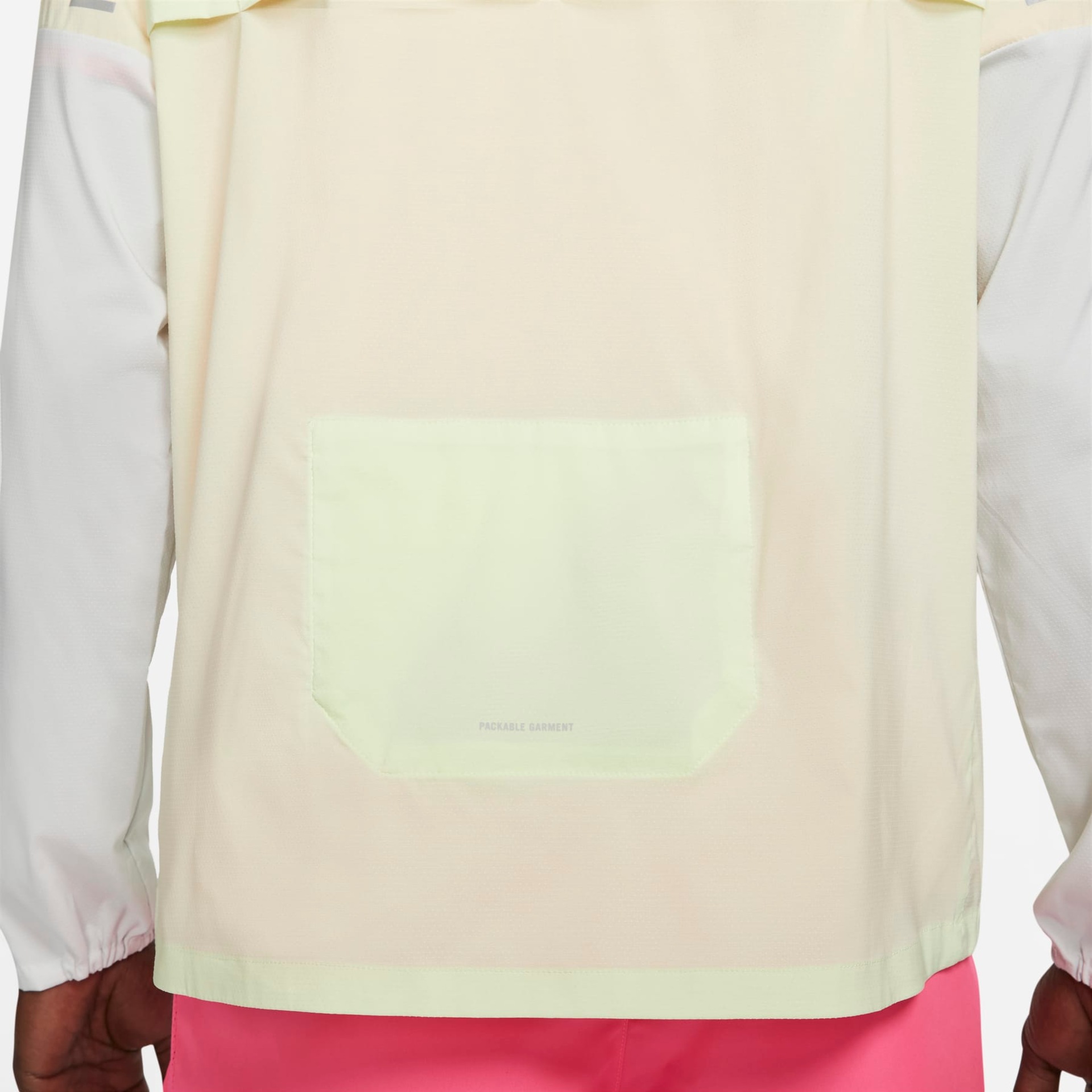 Jaqueta Nike Repel UV Windrunner Masculina - Foto 7