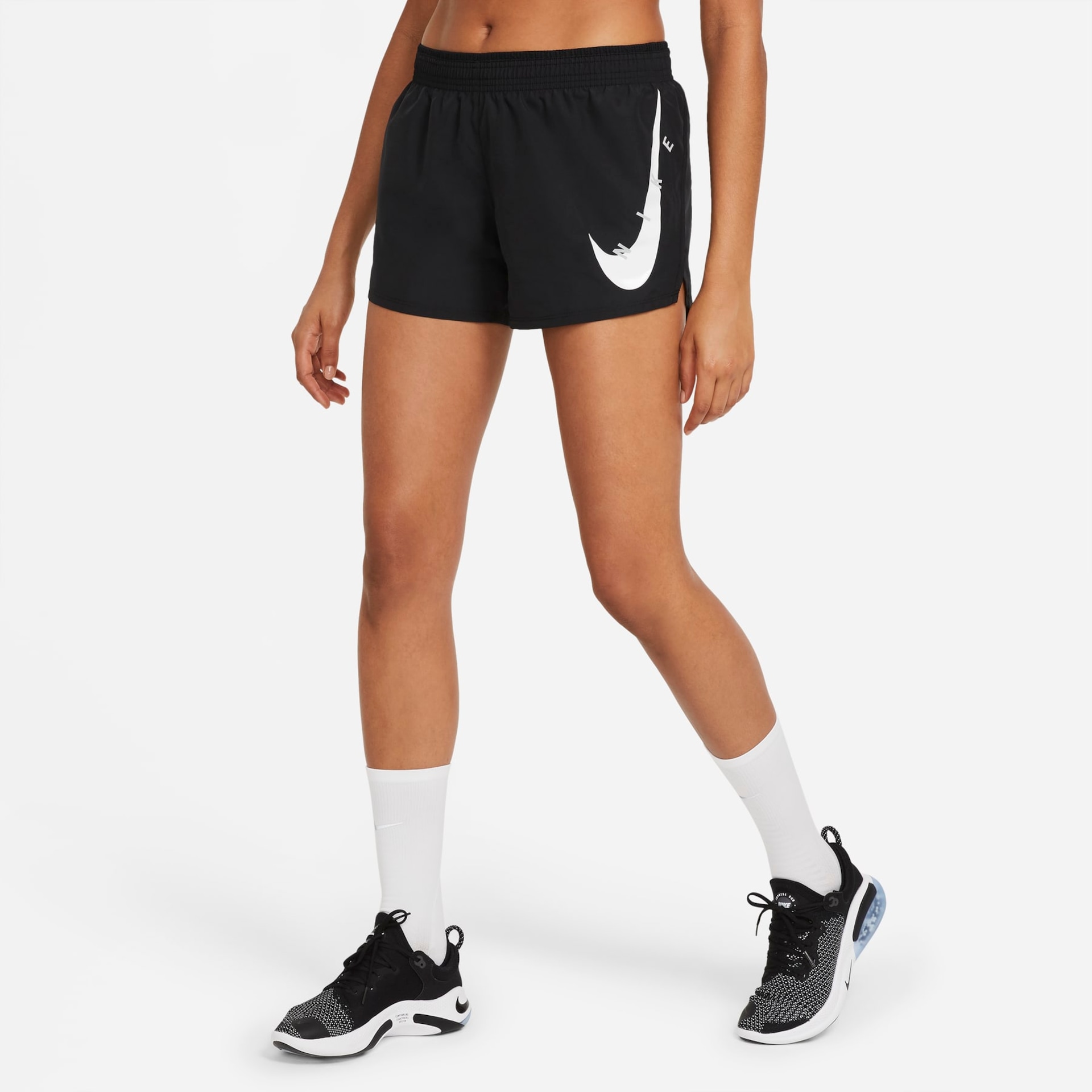 Shorts Nike Swoosh Run Feminino - Nike