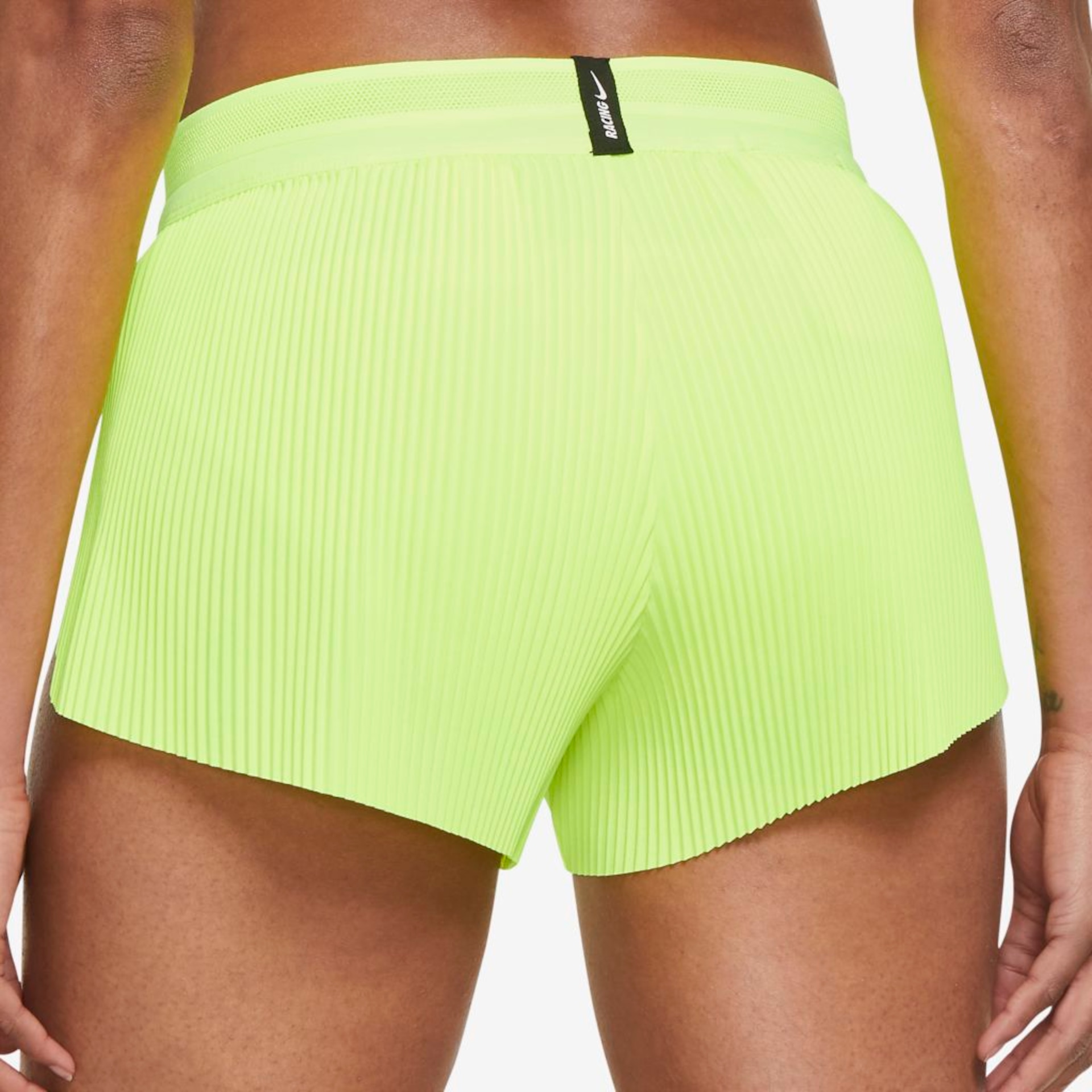 Shorts Nike AeroSwift Feminino - Foto 2