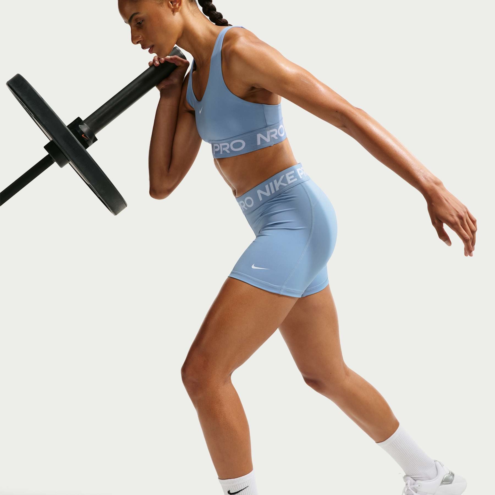 Shorts Nike Pro 365 Feminino - Foto 4