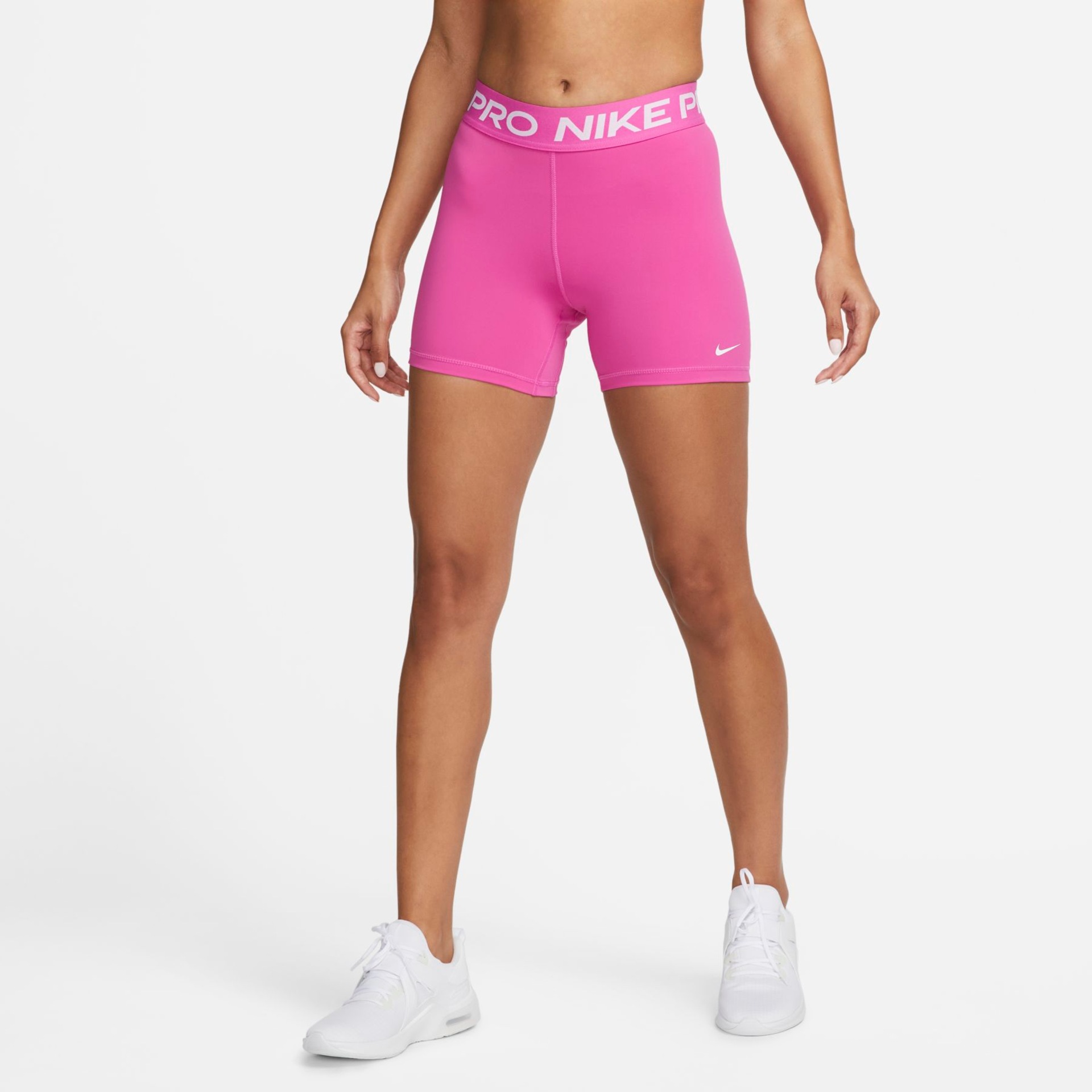 Shorts Nike Pro 365 Feminino - Foto 1