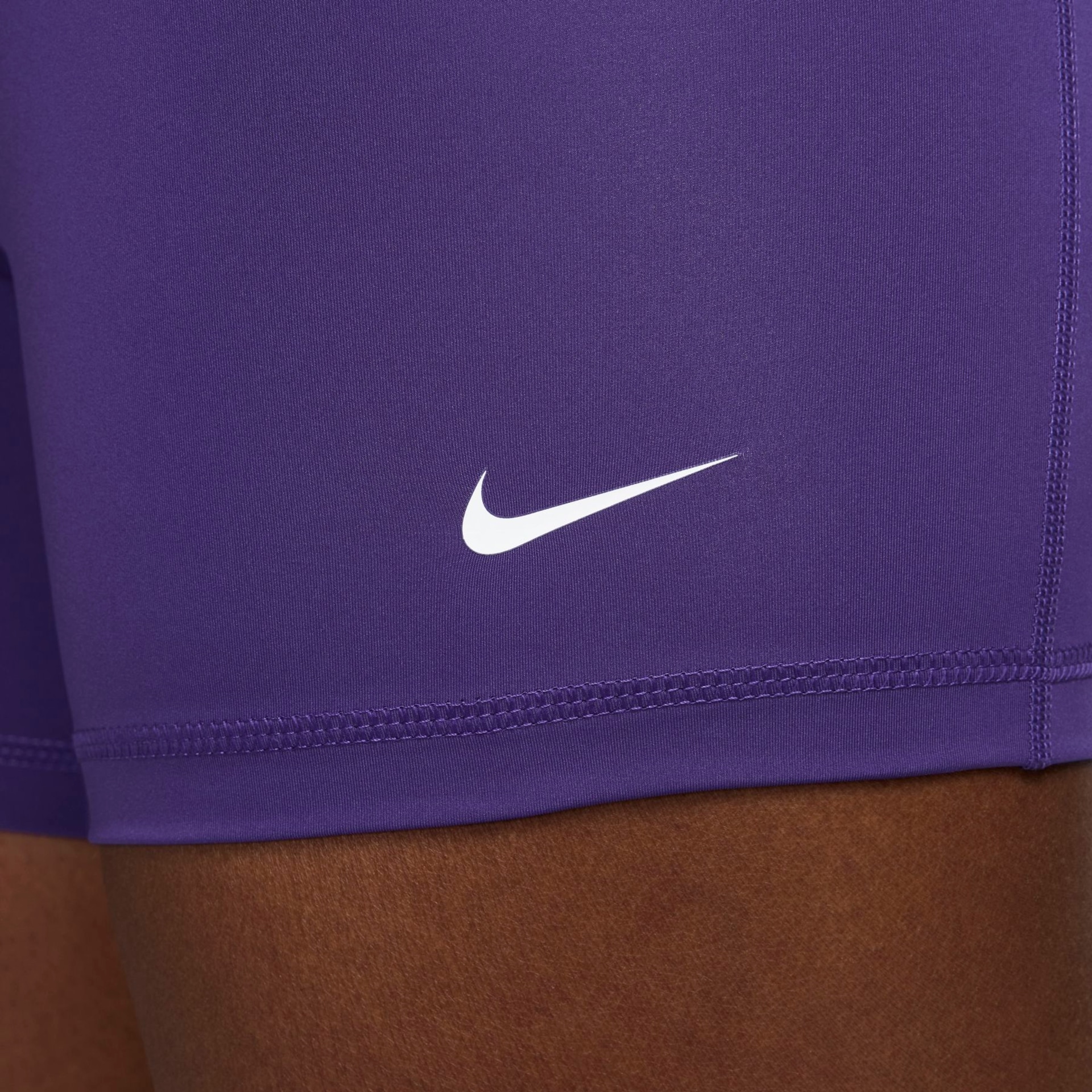 Shorts Nike Pro 365 Feminino - Foto 5