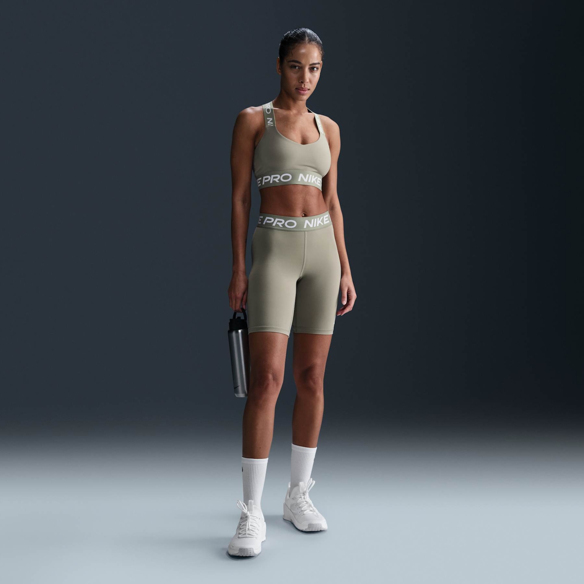 Imagem principal de Shorts Nike Pro 365 Feminino