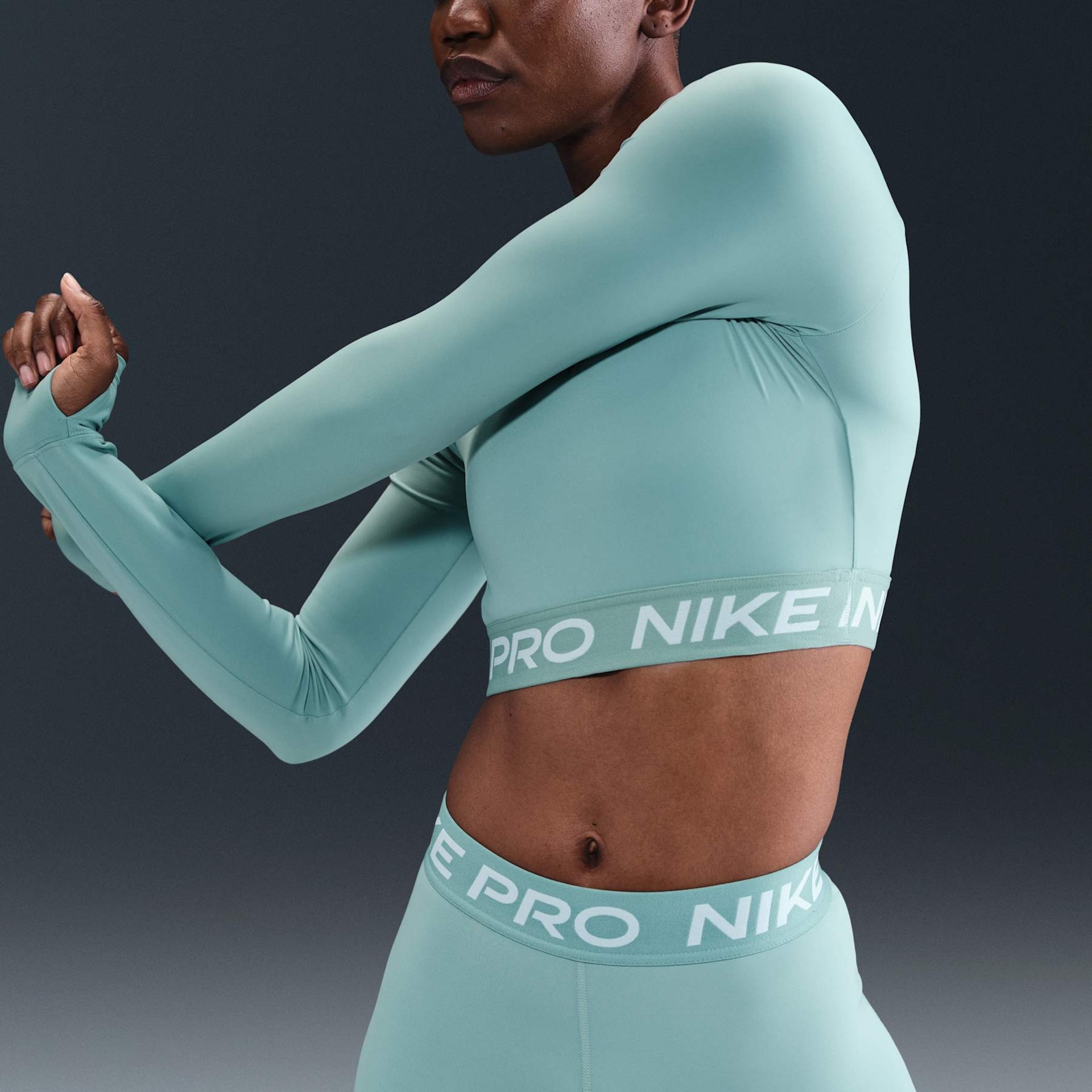 Shorts Nike Pro Feminino - Foto 5