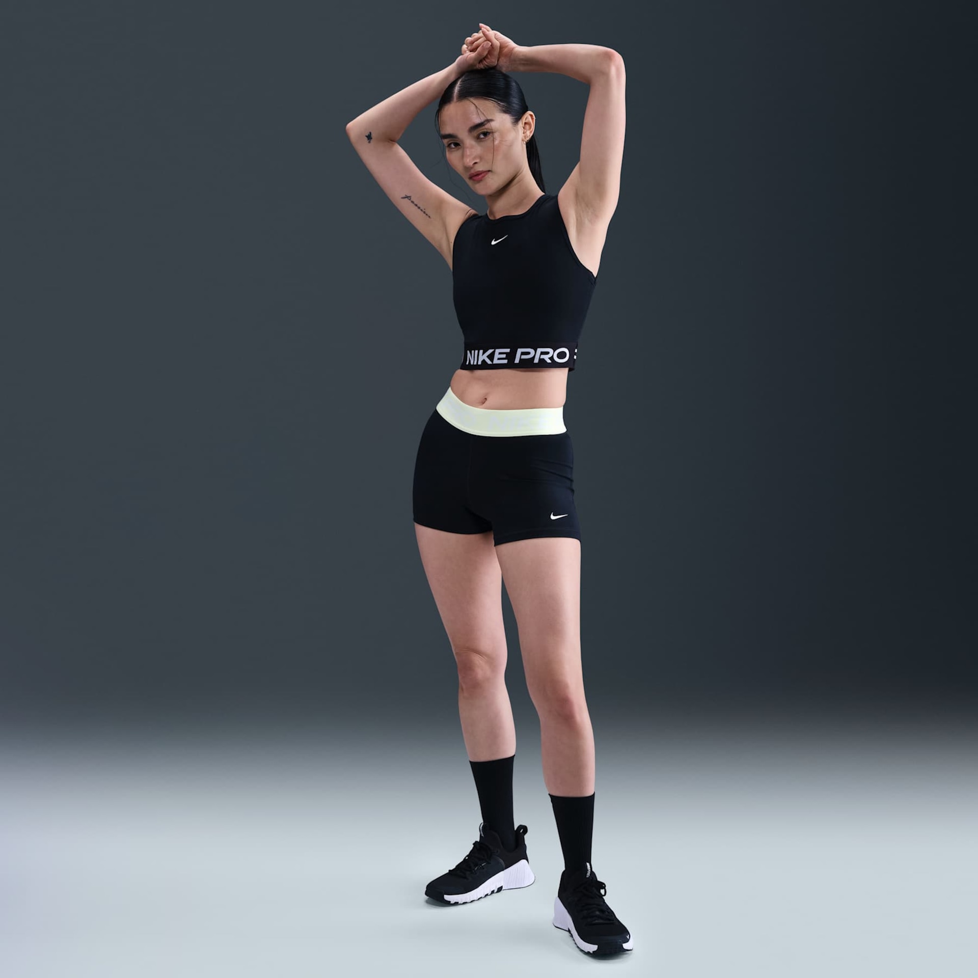 Imagem principal de Shorts Nike Pro Feminino