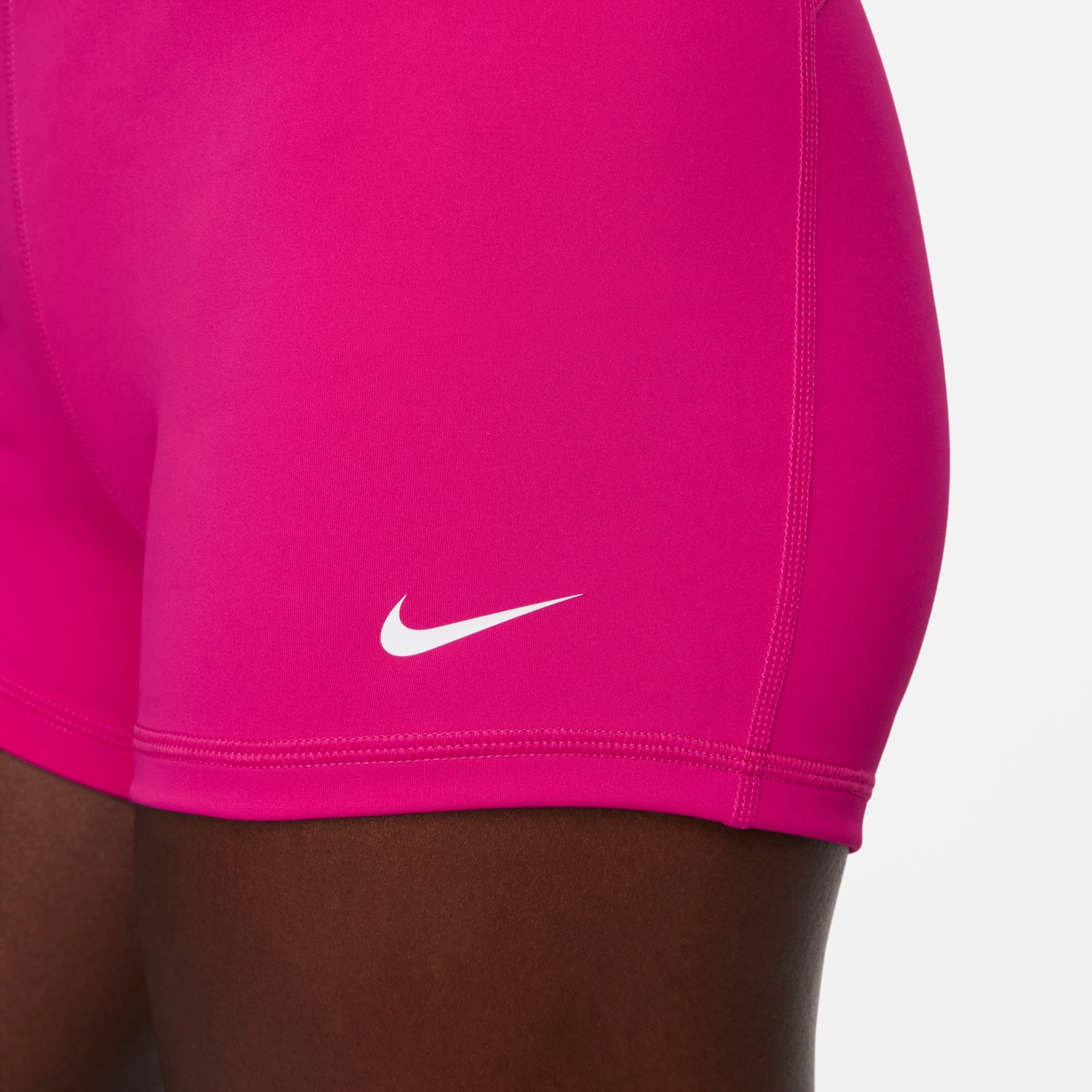 Shorts Nike Pro Feminino - Foto 4