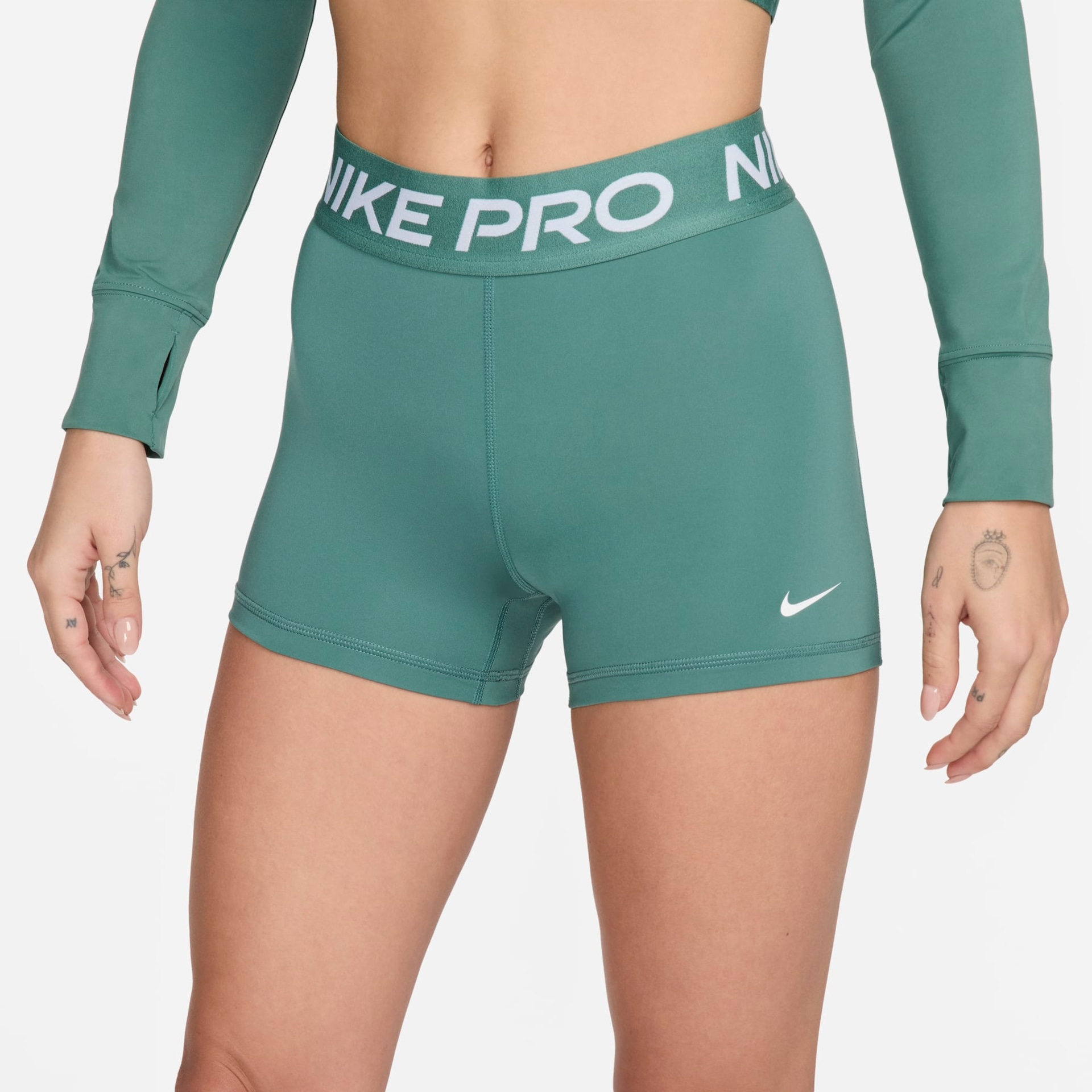 Shorts Nike Pro Feminino - Foto 5