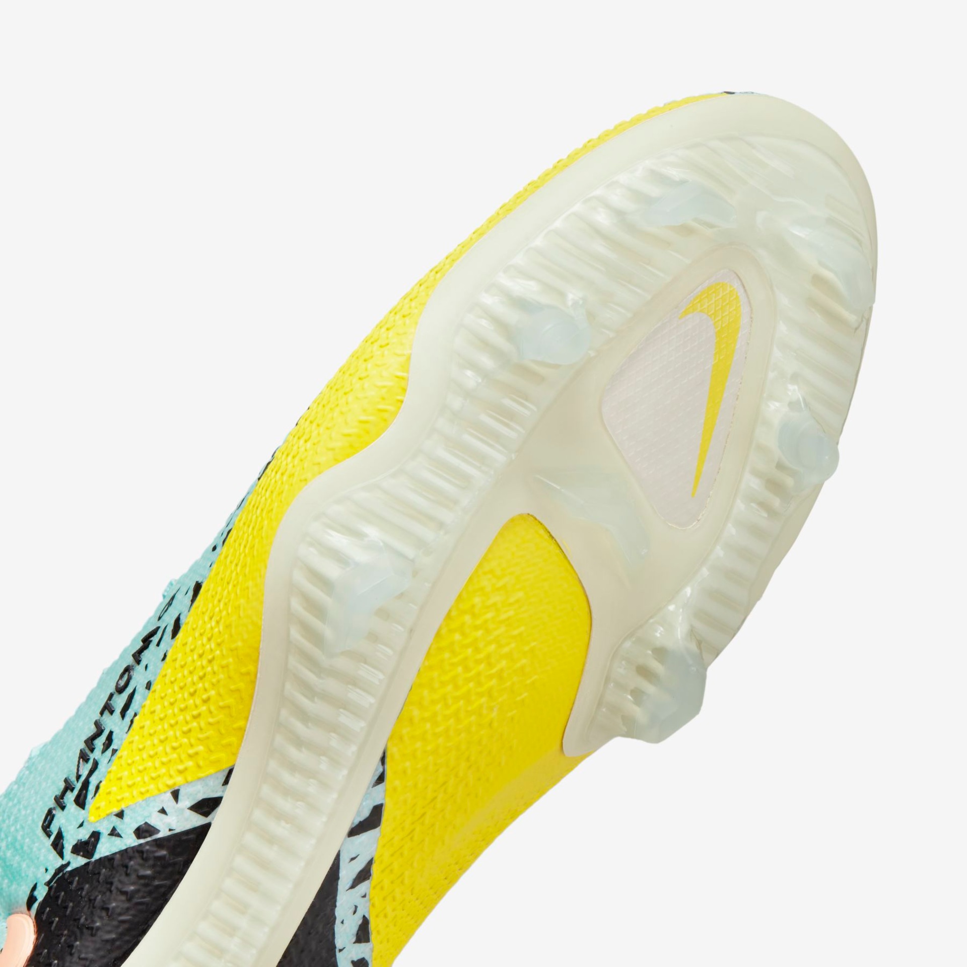 Chuteira Nike Phantom GT2 Elite Campo - Foto 7