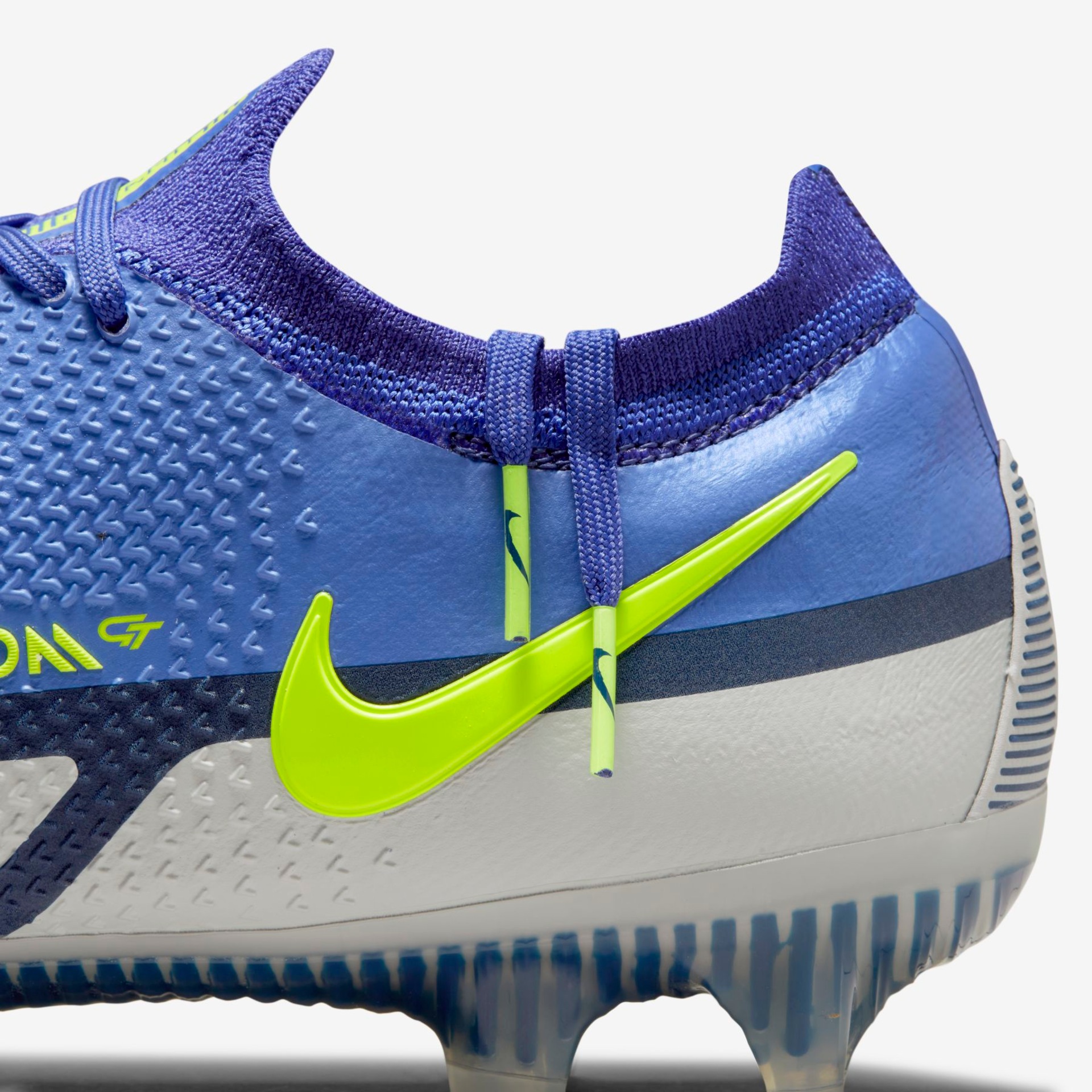 Chuteira Nike Phantom GT2 Elite Campo - Foto 11