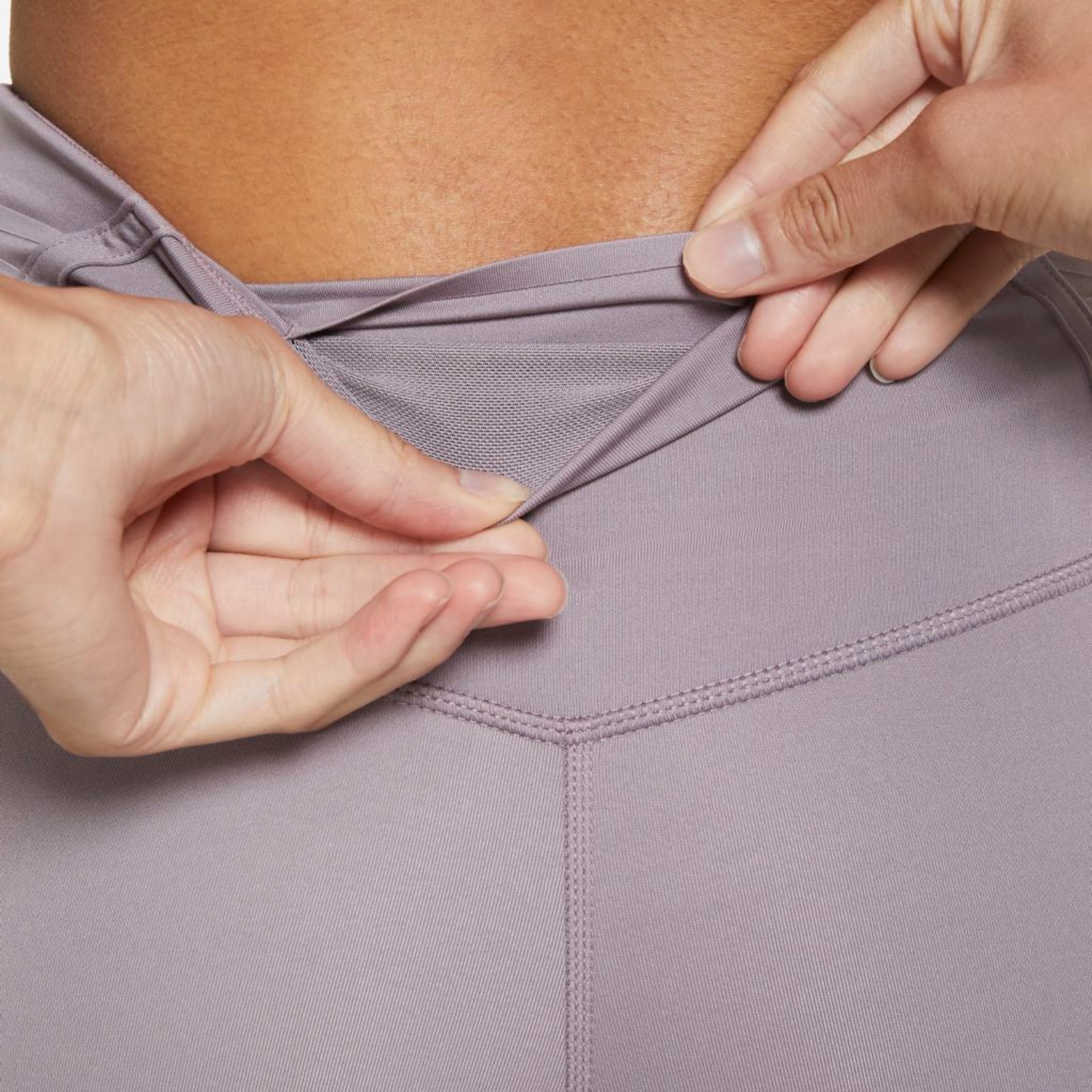 Legging Nike One Luxe Feminina - Foto 4