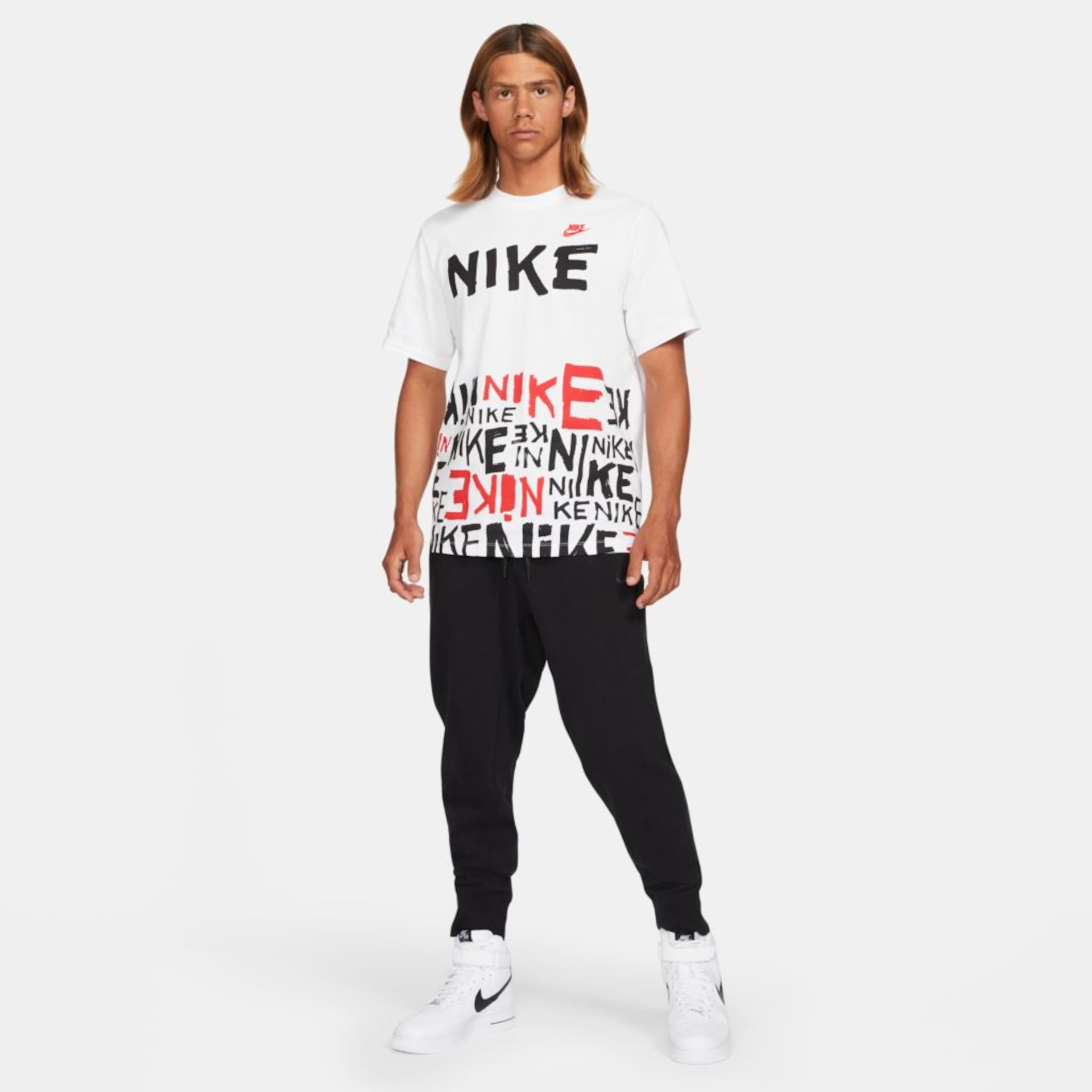 Camiseta Nike Sportswear Masculina - Foto 4