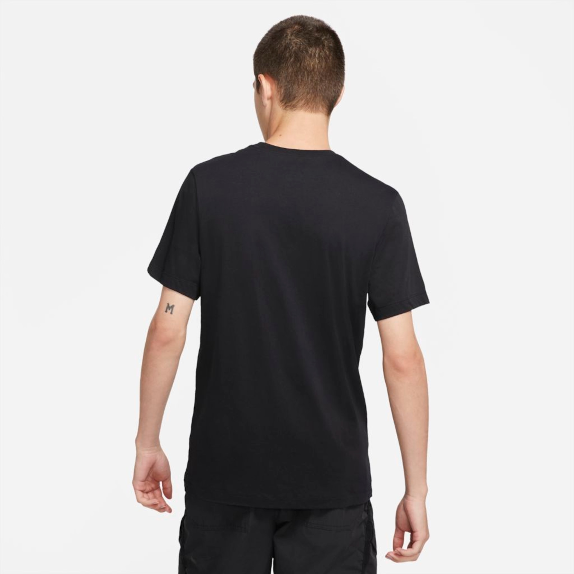 Camiseta Nike Sportswear JDI Masculina - Foto 2