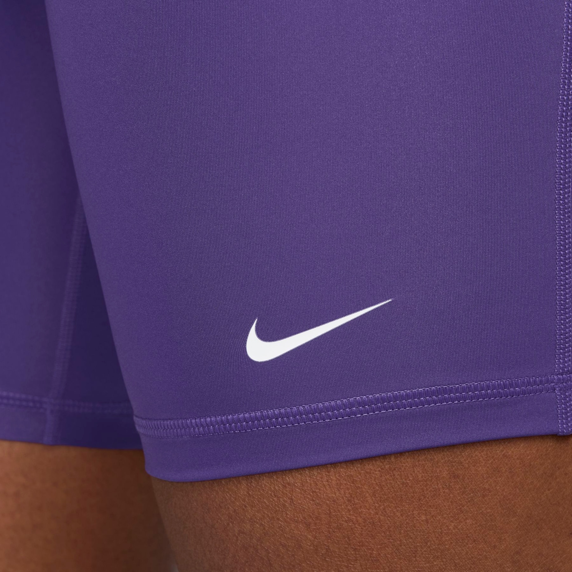 Shorts Nike Pro 365 Feminino - Foto 5